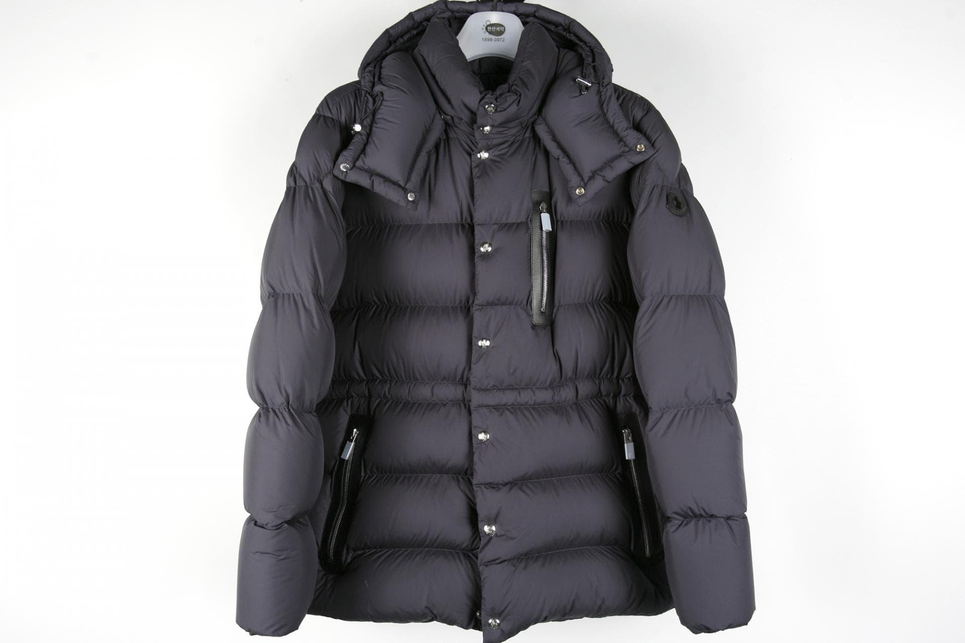 [MONCLER 몽클레르] 바우게스 다운 자켓