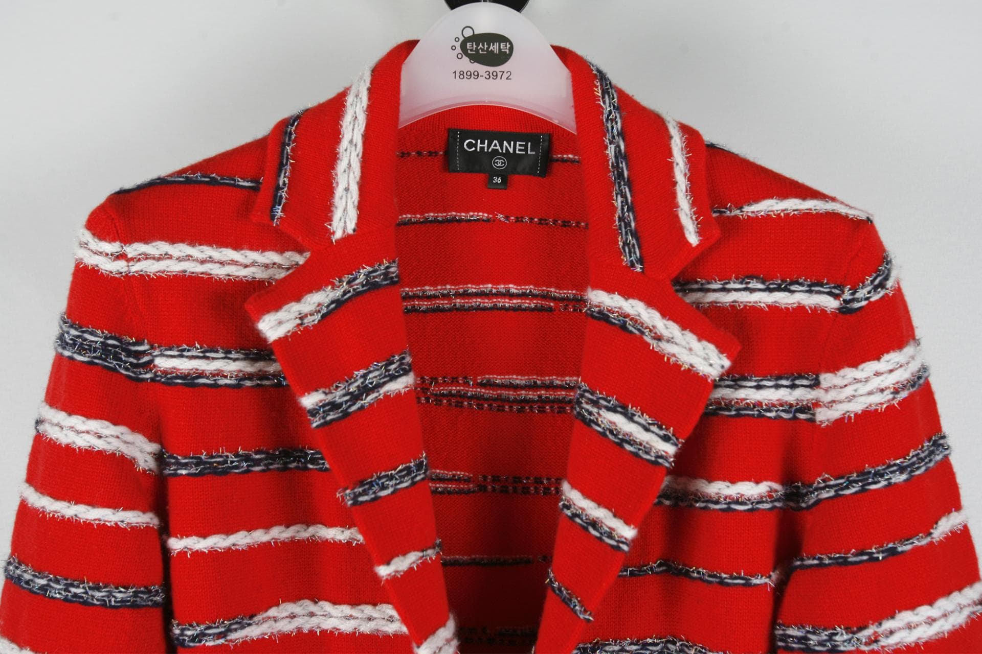 [CHANEL 샤넬] Metallic Braided 레드캐시미어가디건 상세