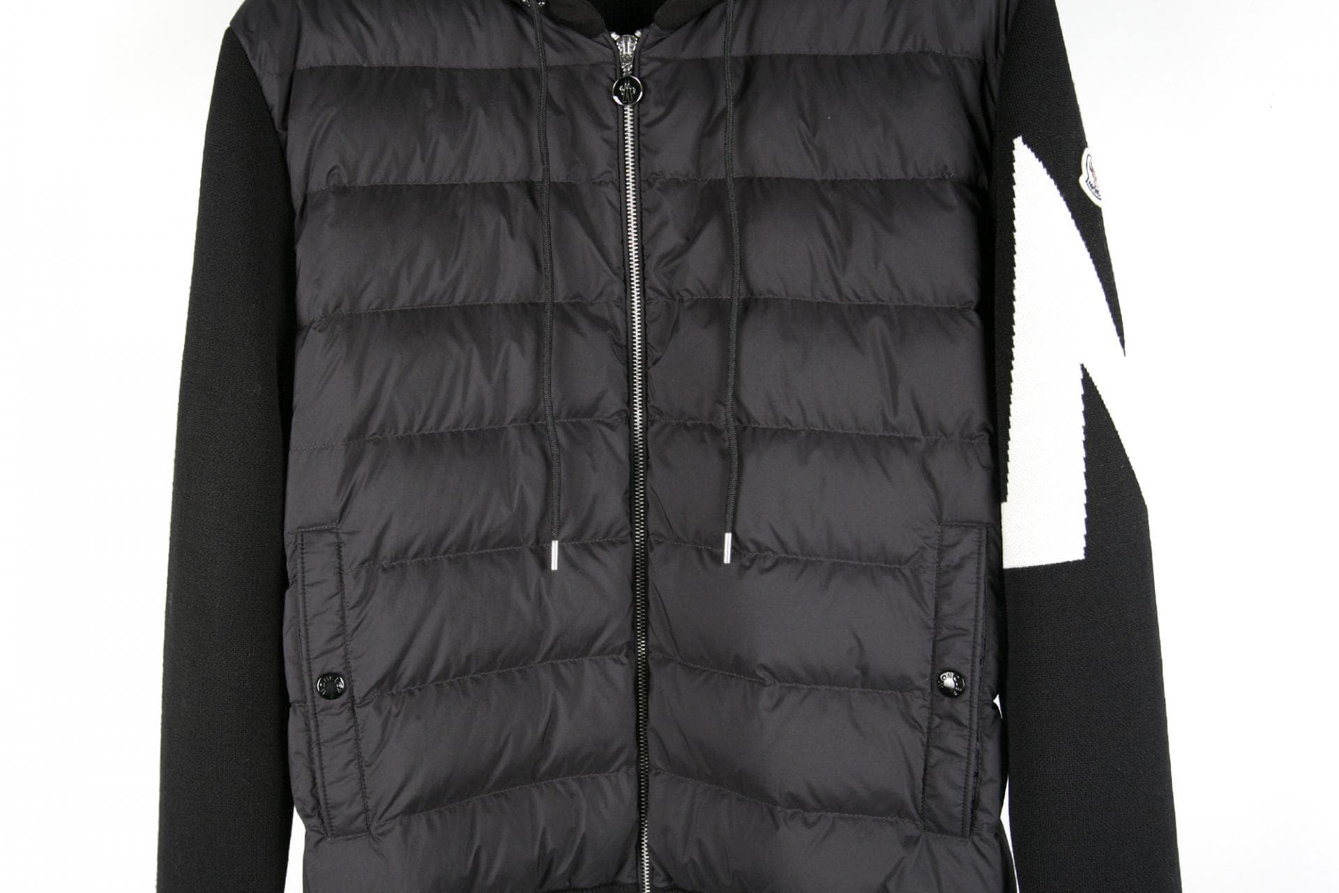 [MONCLER 몽클레르] 로고 패치 니트 후드 패딩 상세