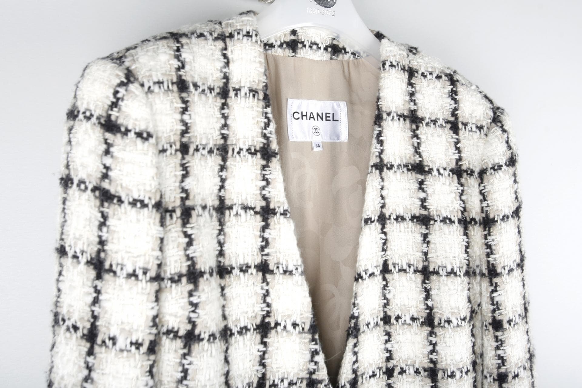 [Chanel 샤넬] 베이지체크울자켓 상세