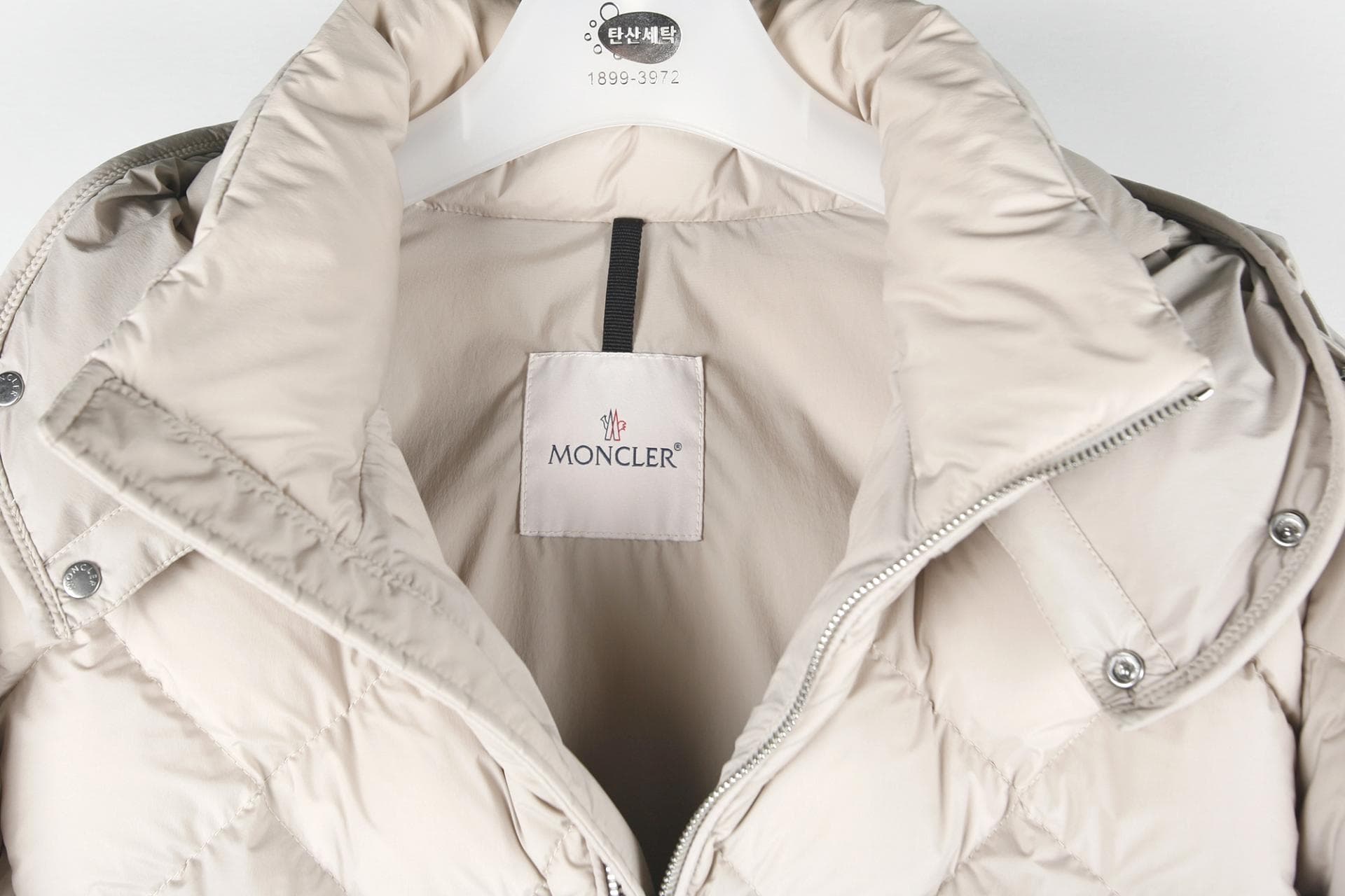 [MONCLER 몽클레르]세카두드그레이다운패딩 상세