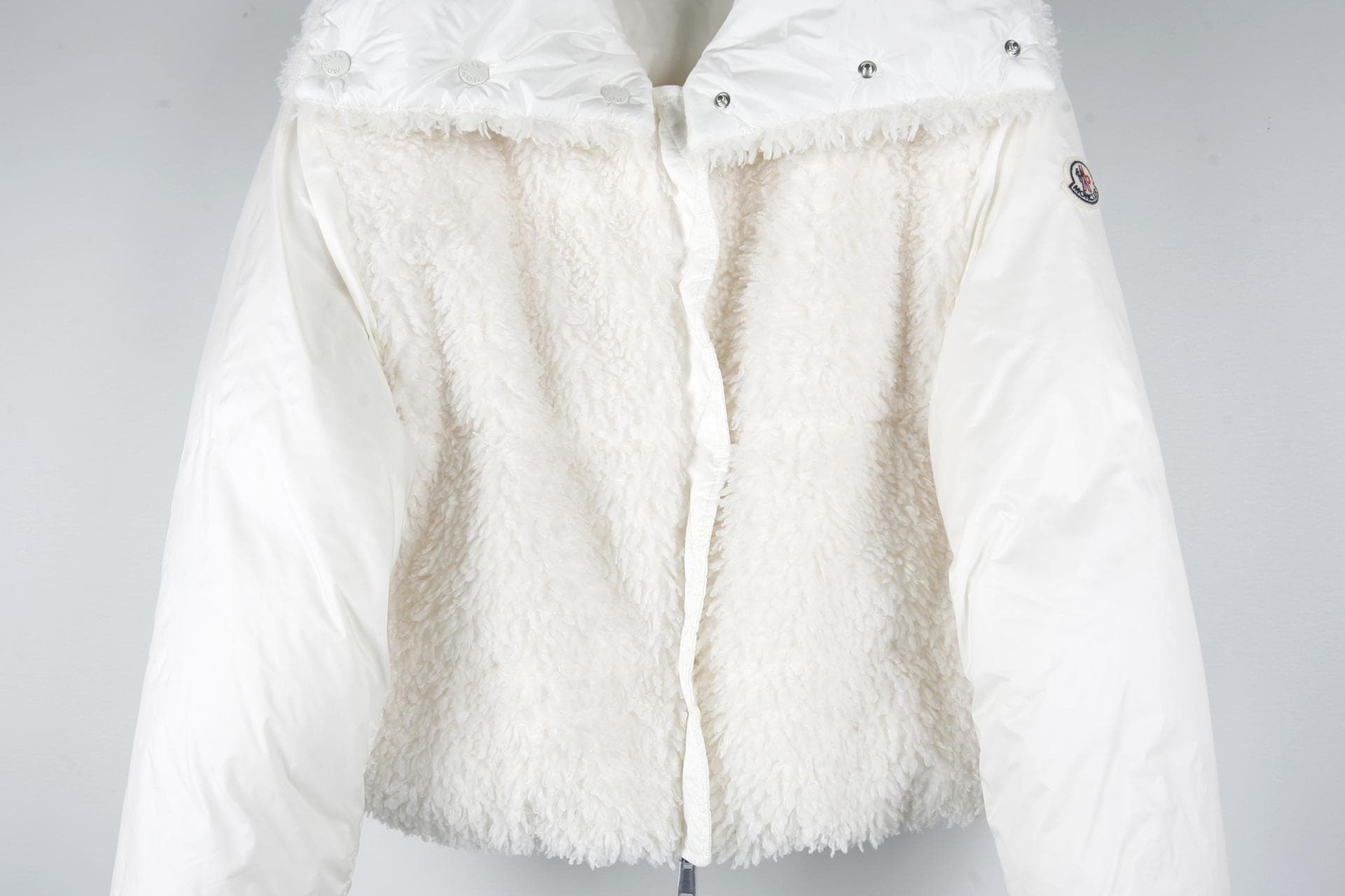 [MONCLER 몽클레르]머레이리버시블다운자켓 상세