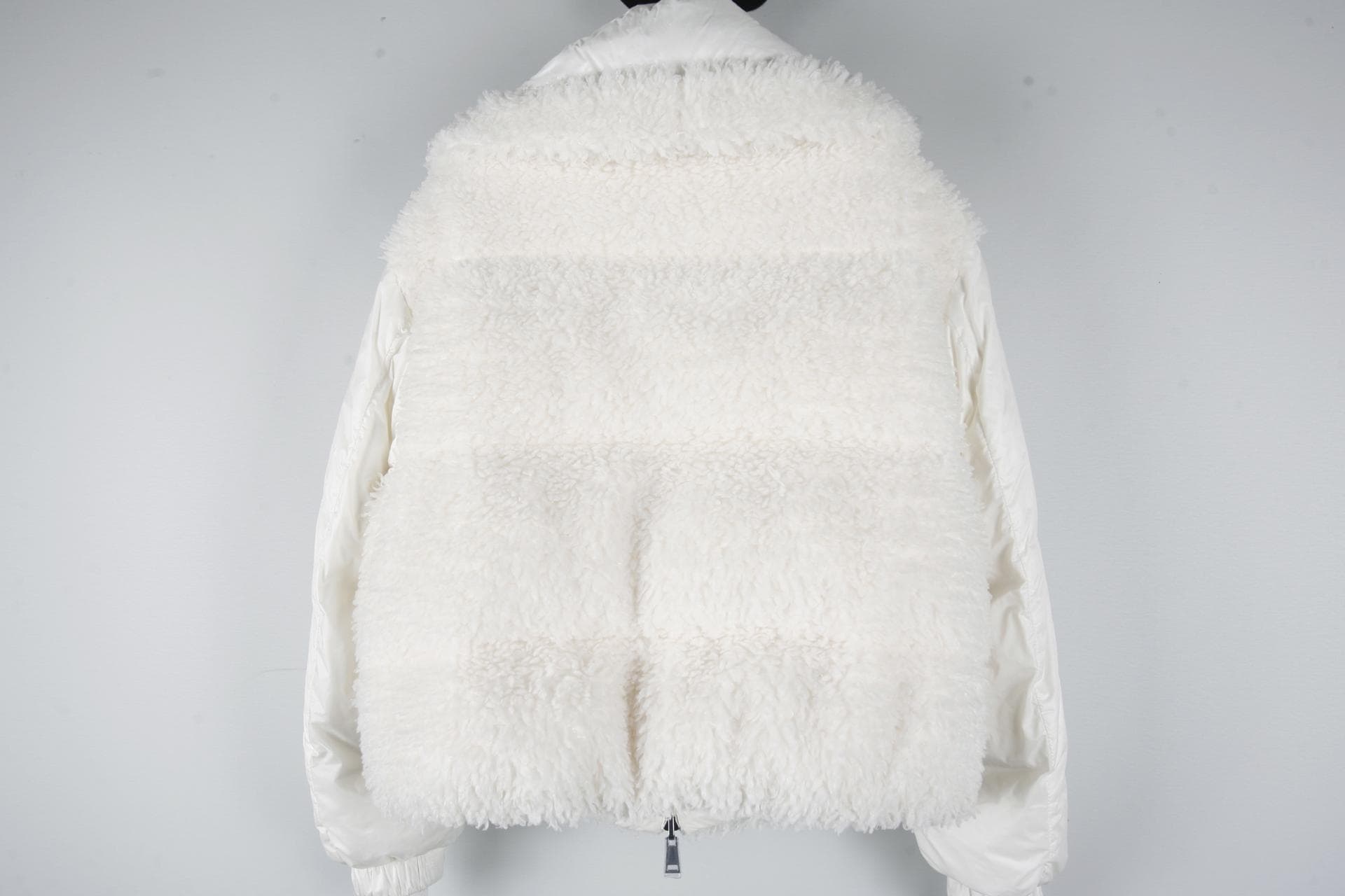 [MONCLER 몽클레르]머레이리버시블다운자켓 상세