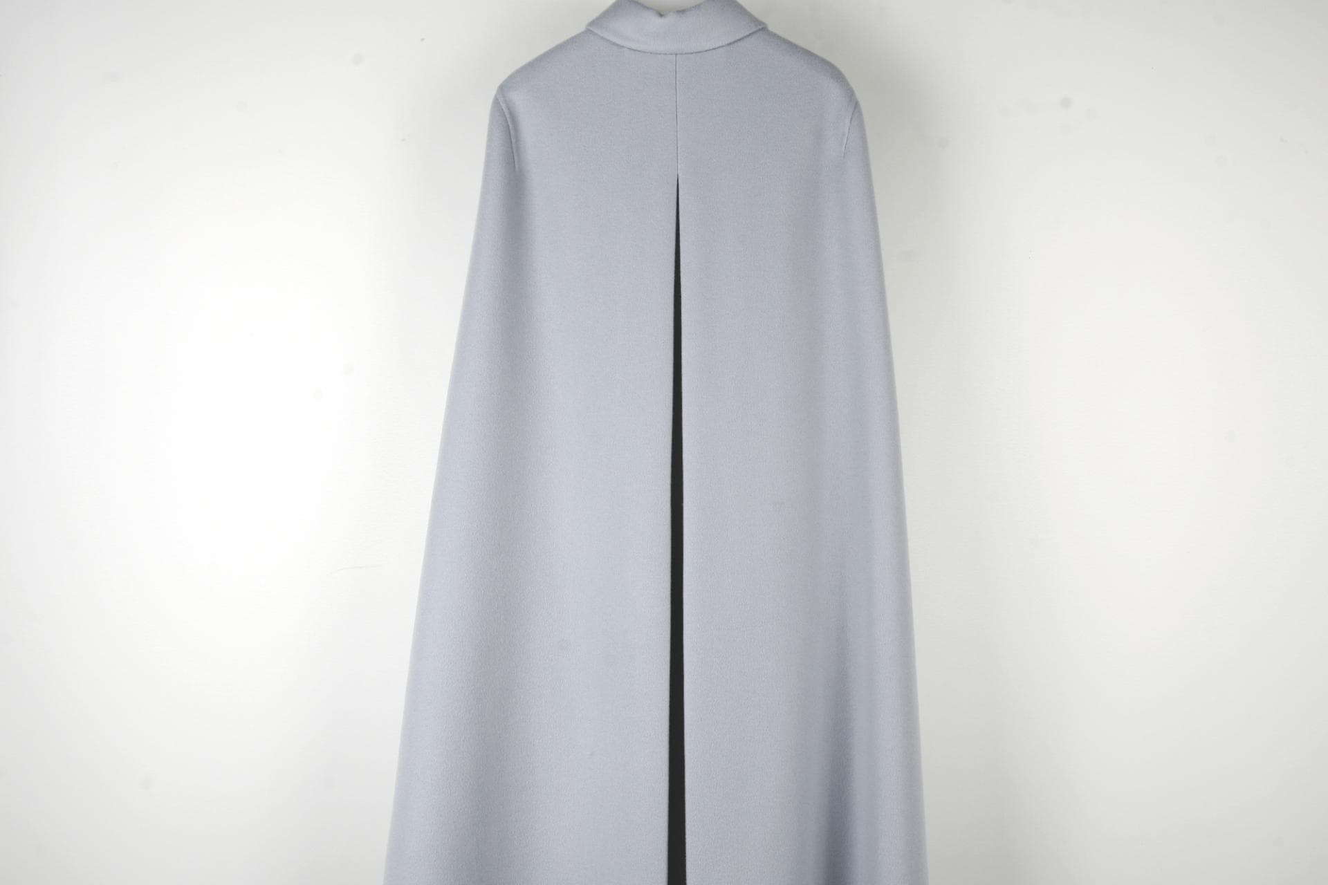 [ Loro Piana 로로피아]Salzburg 캐시미어 bluishCape 상세