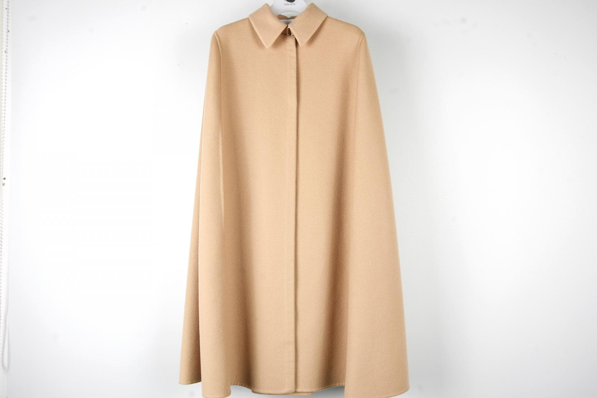 [Loro Piana 로로 피아나] Salzburg 캐시미어 beigeCape