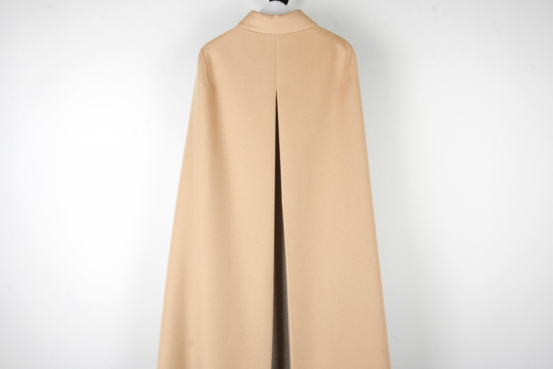 [Loro Piana 로로 피아나] Salzburg 캐시미어 beigeCape 상세
