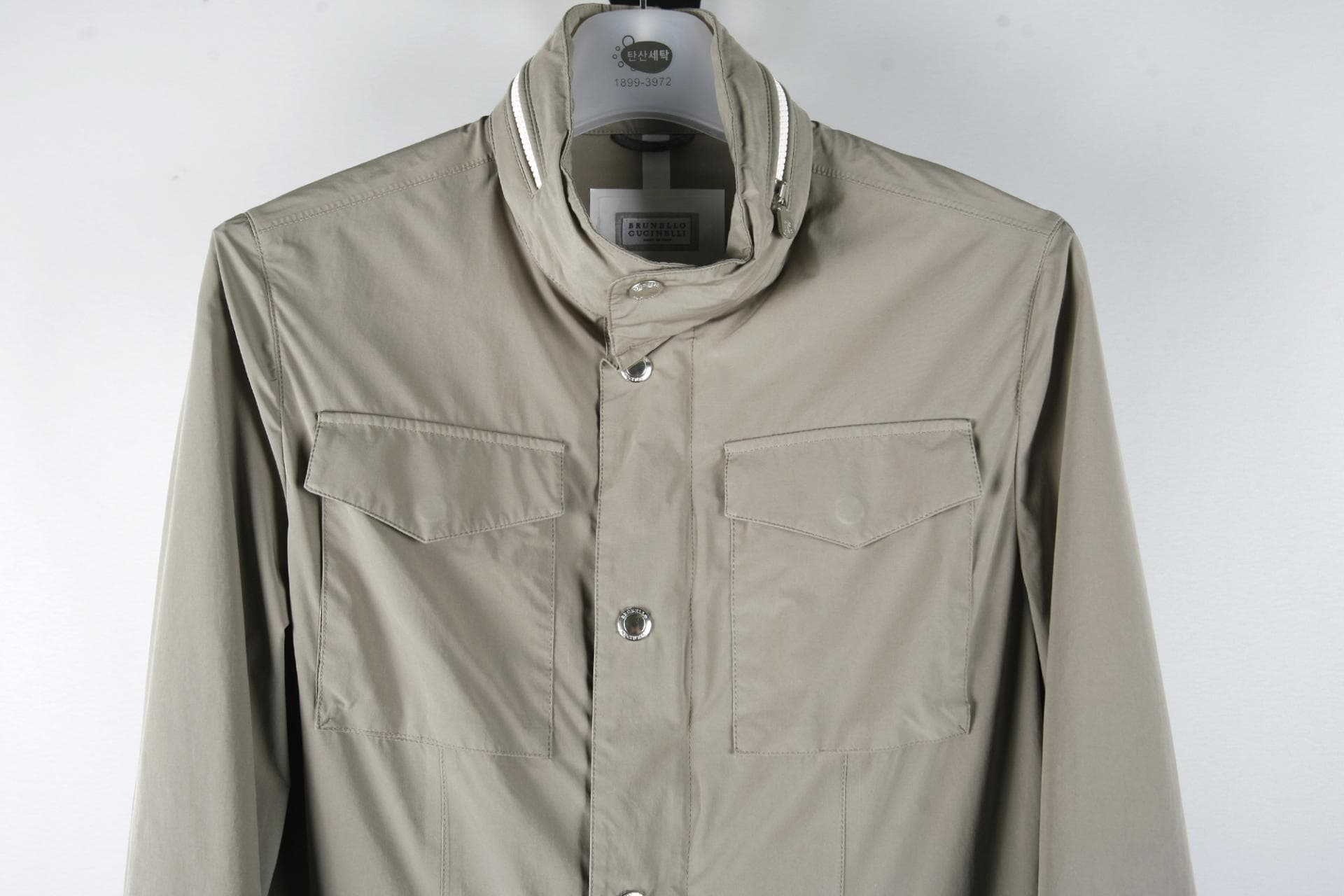 [Brunello cucinelli 브루넬로 쿠치넬리]프레스스터드밀리터리자켓 상세