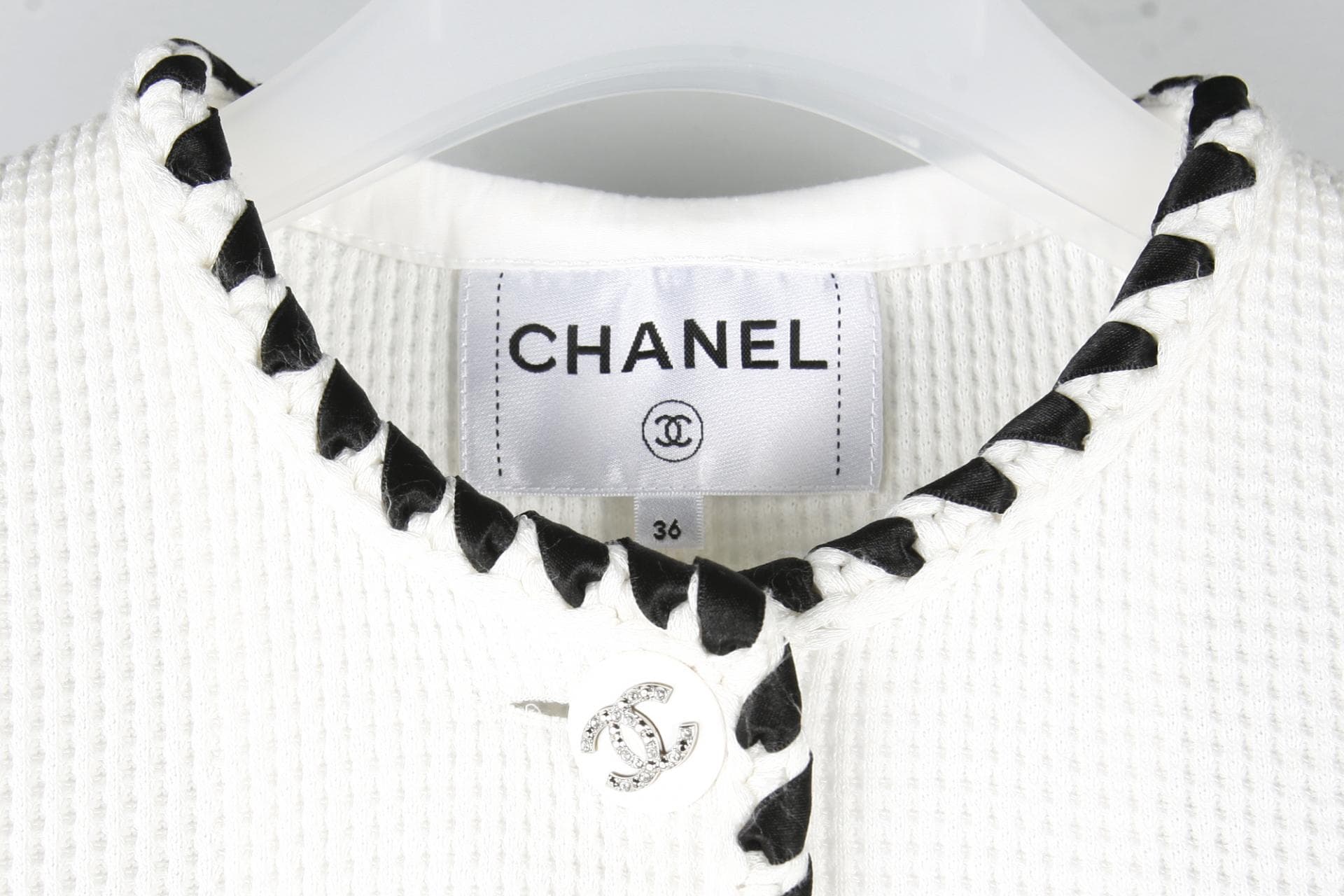 [Chanel 샤넬]화이트 트위드쟈켓 상세