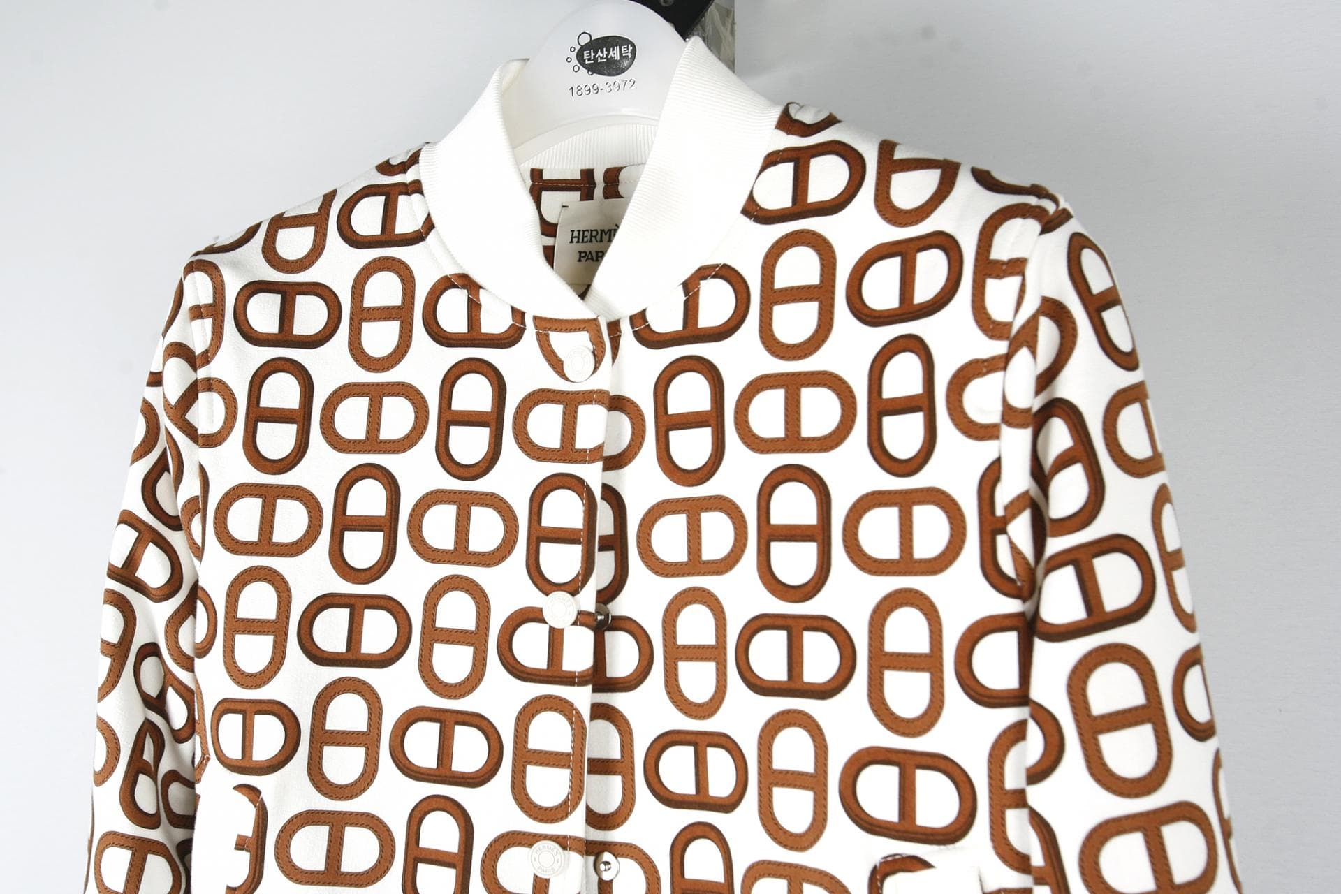 [Hermès 에르메스] 쉐인 던클 바 시티 재킷 상세