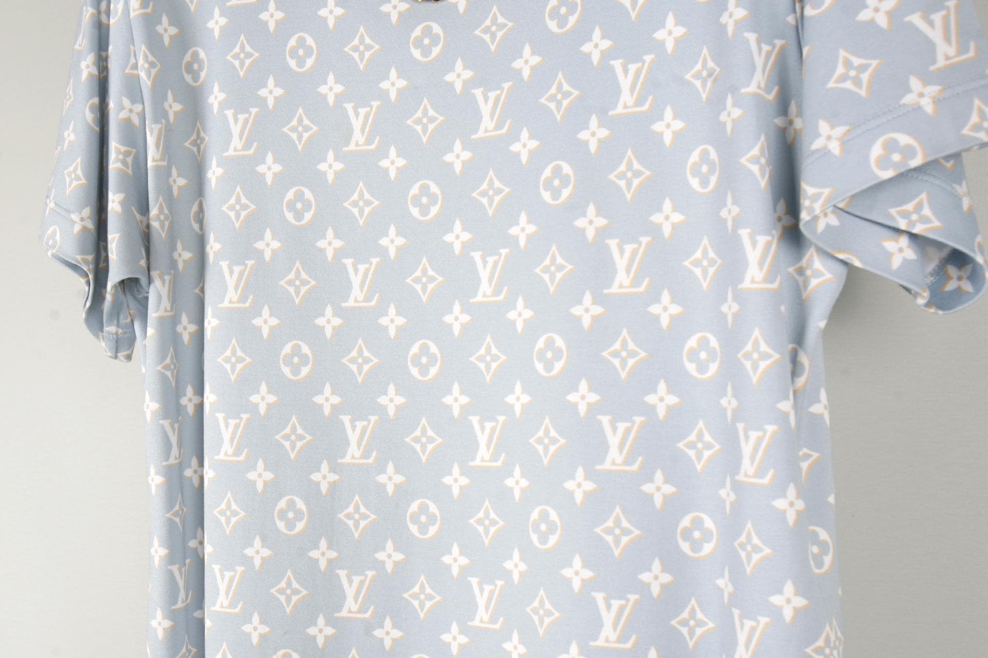 [ Louis vuitton 루이비통 ] 모노그램 티셔츠원피스 아이스블루 상세