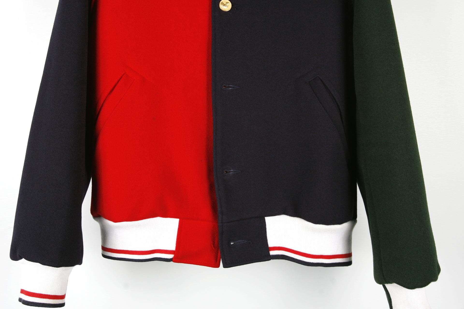 [Thom Browne 톰브라운] 컬러블럭버튼울봄버자켓 상세