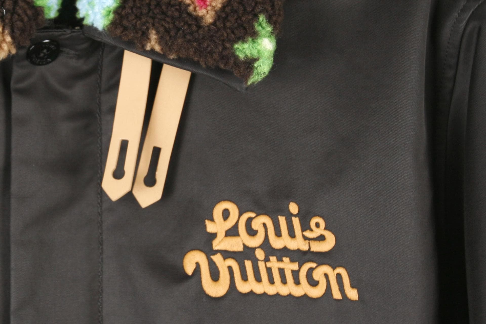 [Louis vuitton 루이비통]컬러풀 플러시칼라코튼재킷 상세