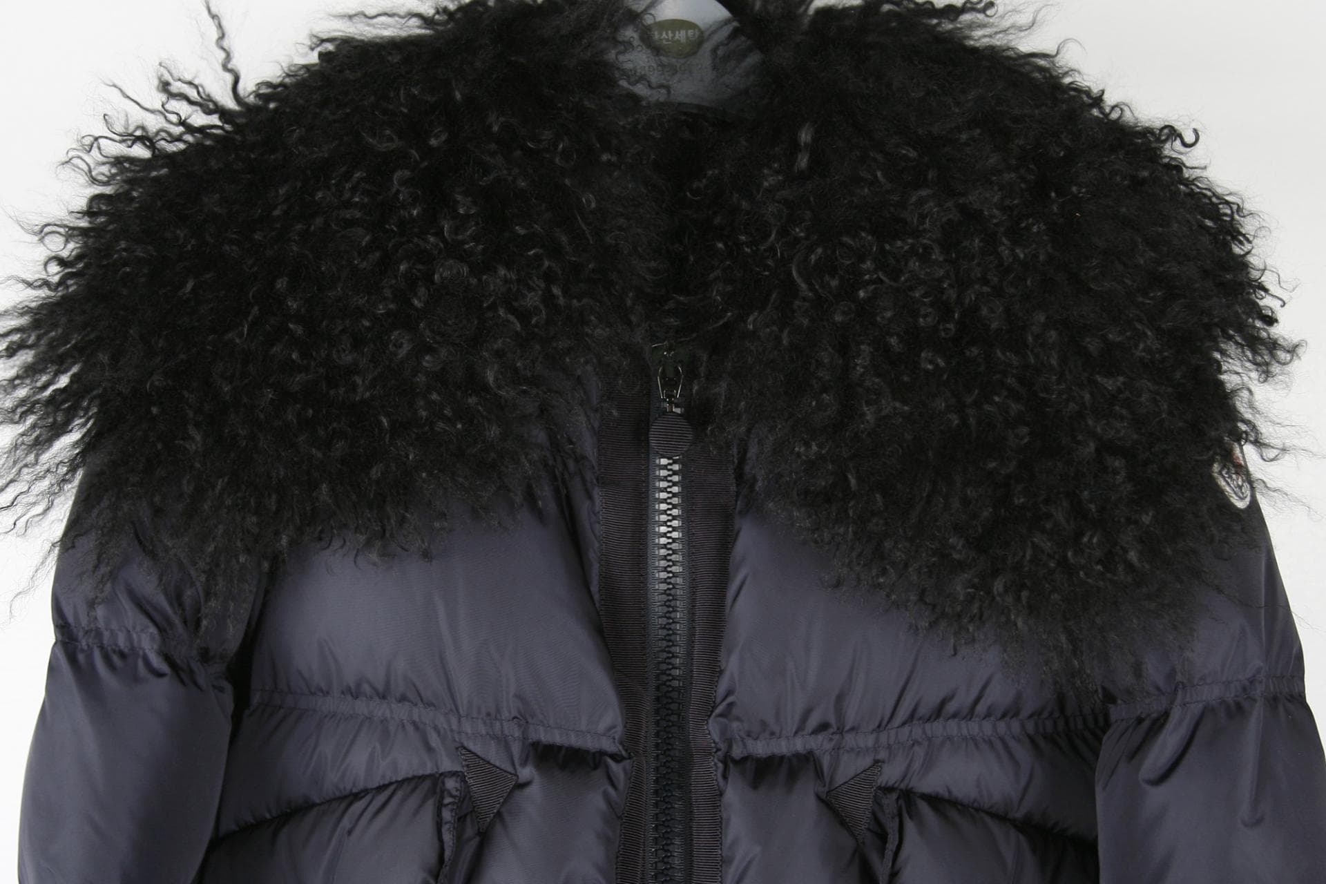 [MONCLER 몽클레르] 몽골리안자켓 상세