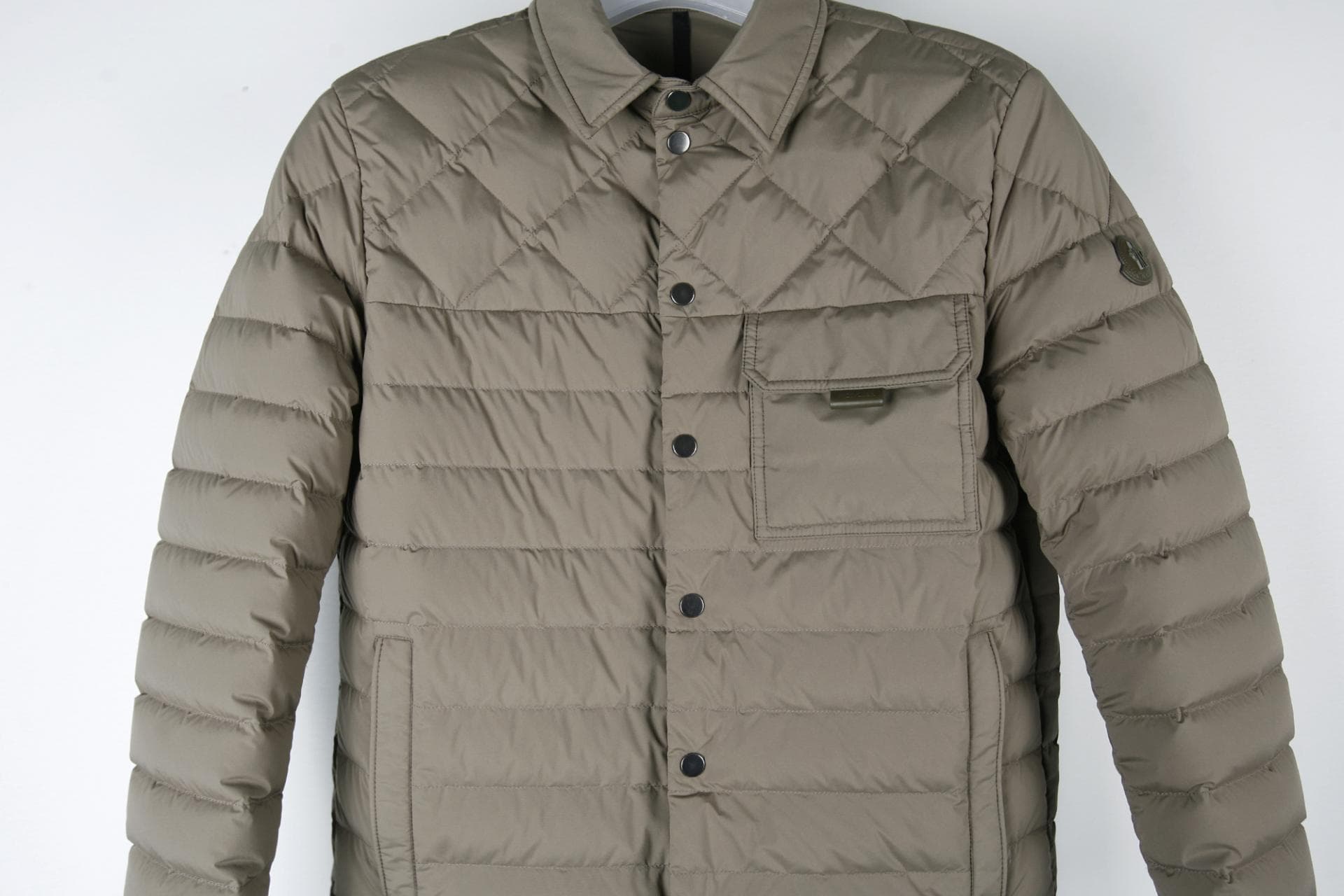 [MONCLER 몽클레르] 아이슬런퀼트오버셔츠 상세