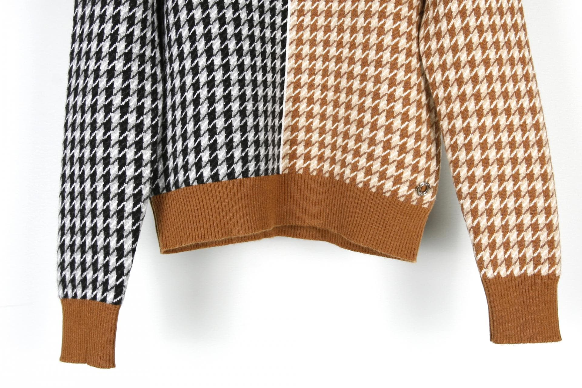 [ Hermès 에르메스] 캐멀 & 네이비캐시미어2019하운드모크넥 스웨터 상세