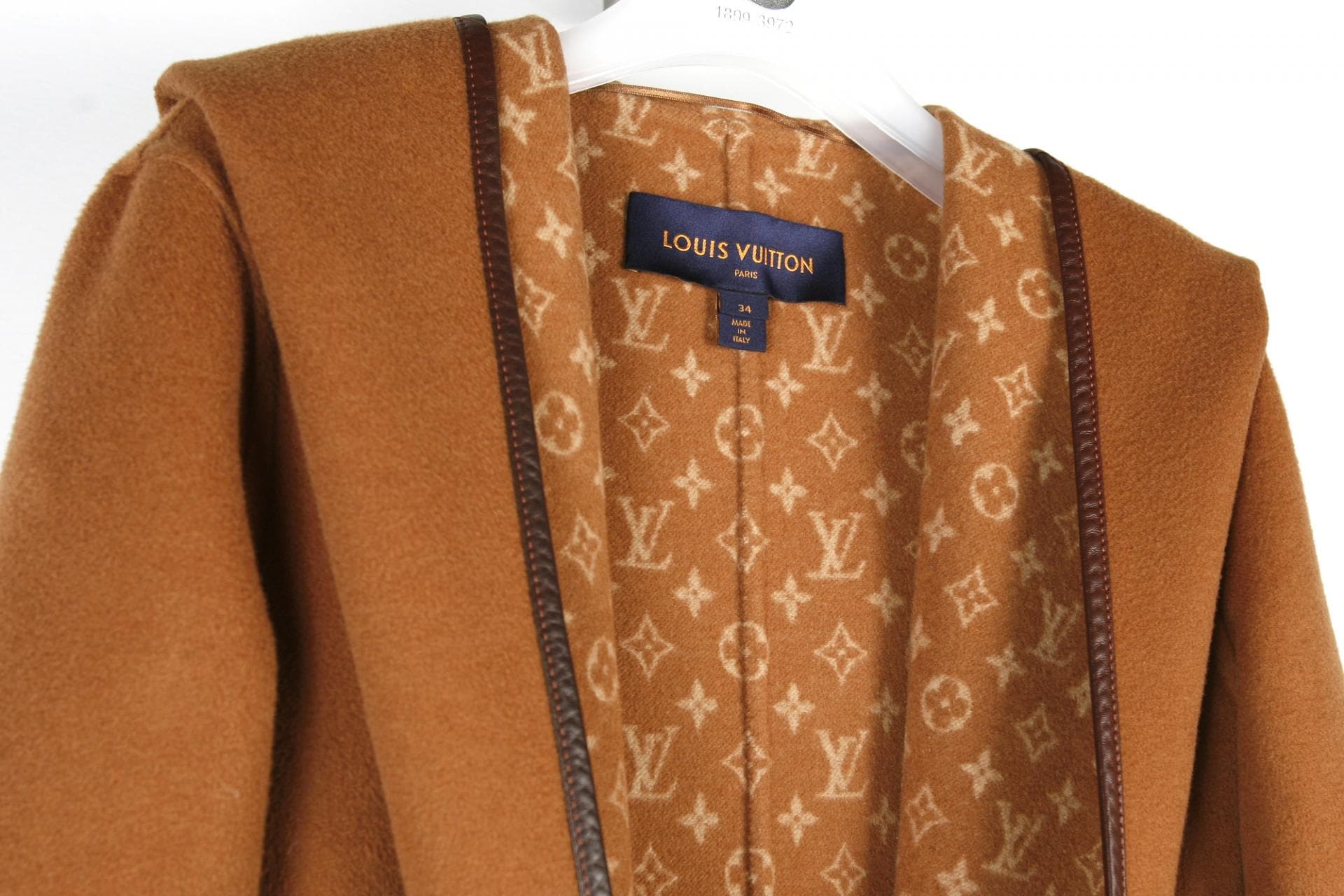 [Louis vuitton 루이비통] 모노그램후드코트 상세