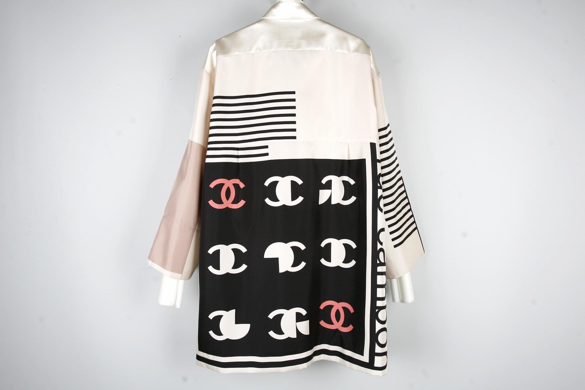 [Chanel 샤넬]카본실츠셔츠 상세