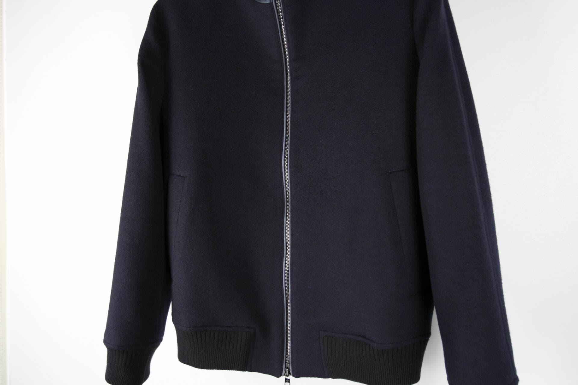 [Hermès 에르메스] 봄퍼재킷 상세