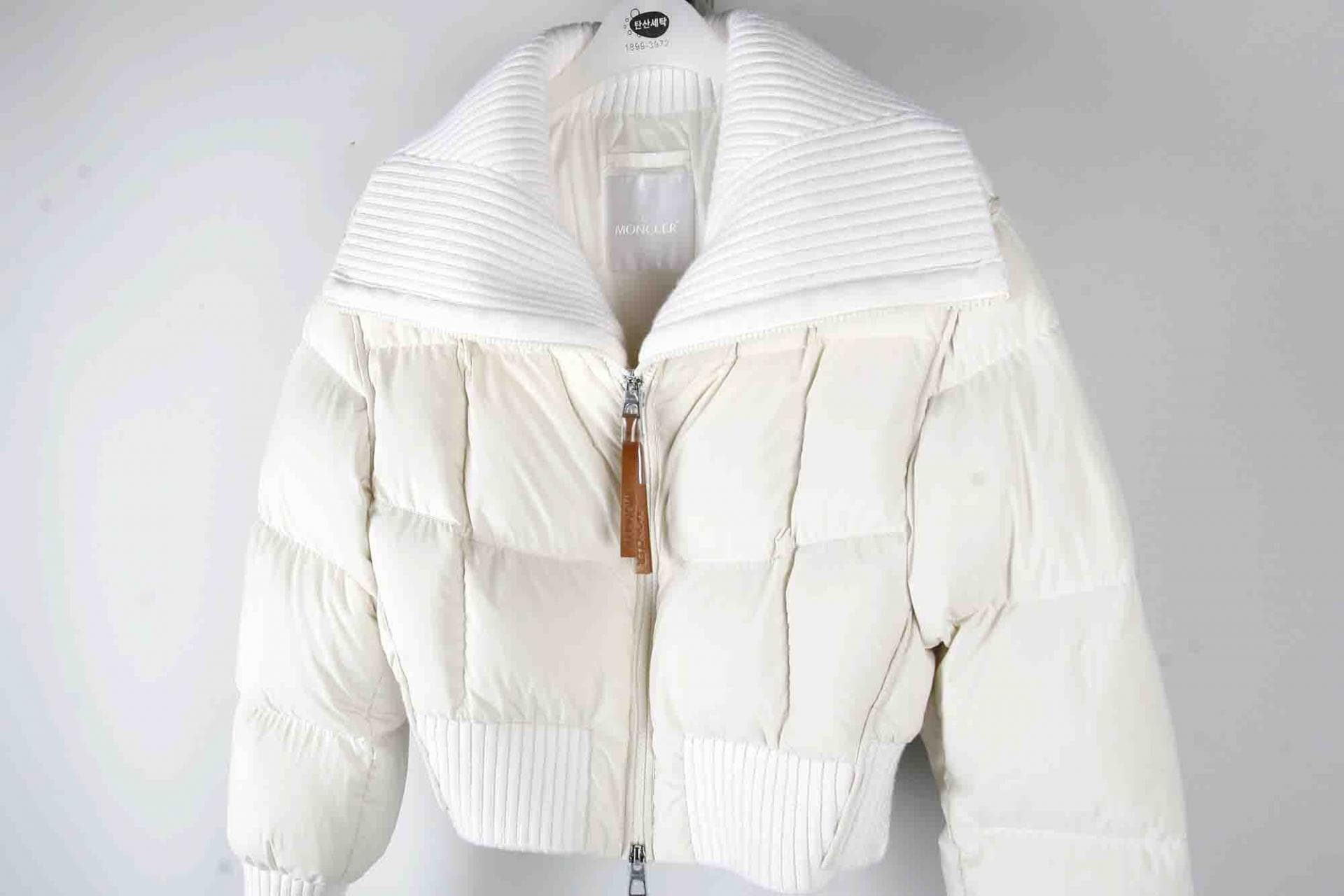 [ MONCLER 몽클레르] 제이드숏다운자켓 상세