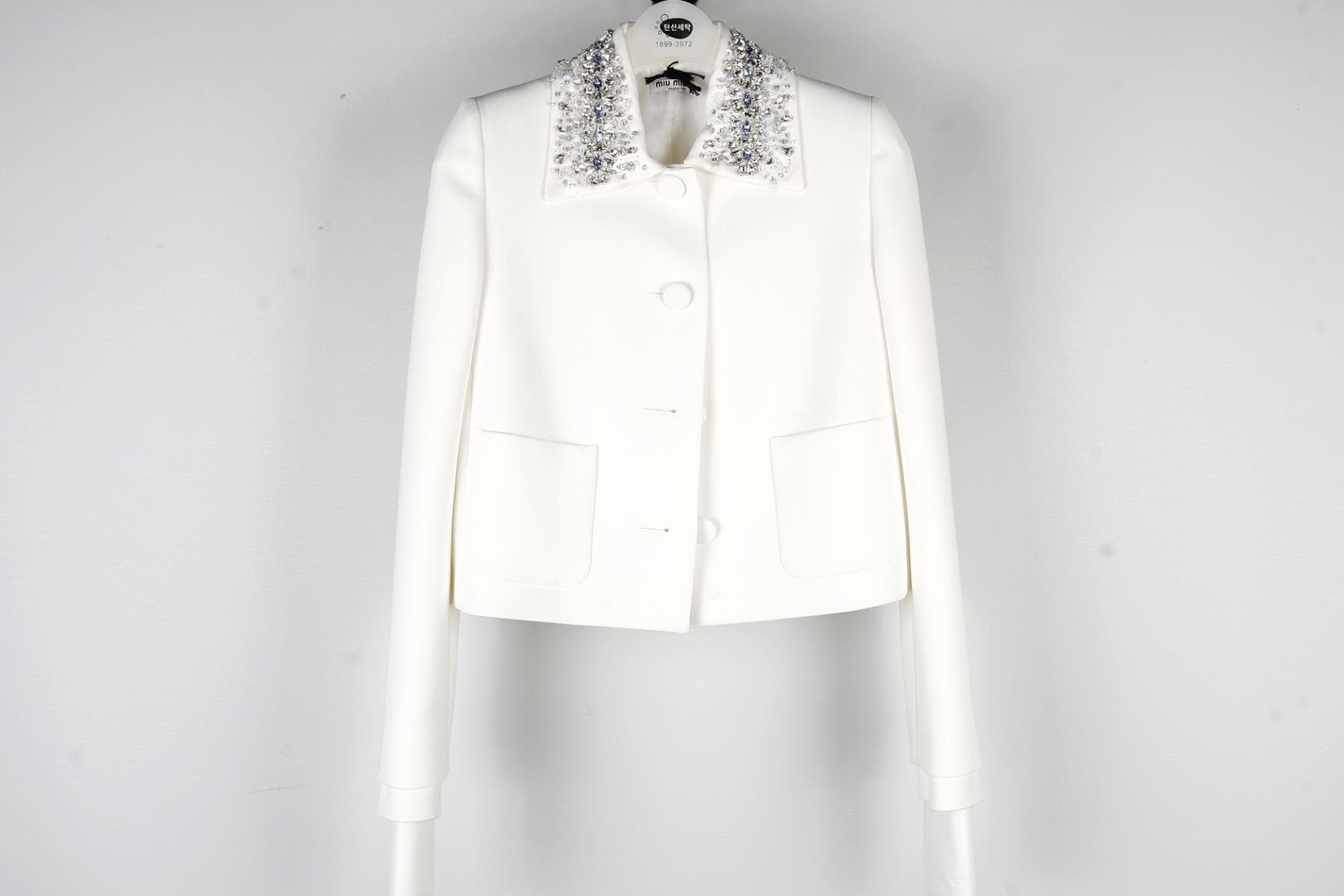 [Miu Miu 미우미우] Crystal-Embellished Cady Jacket