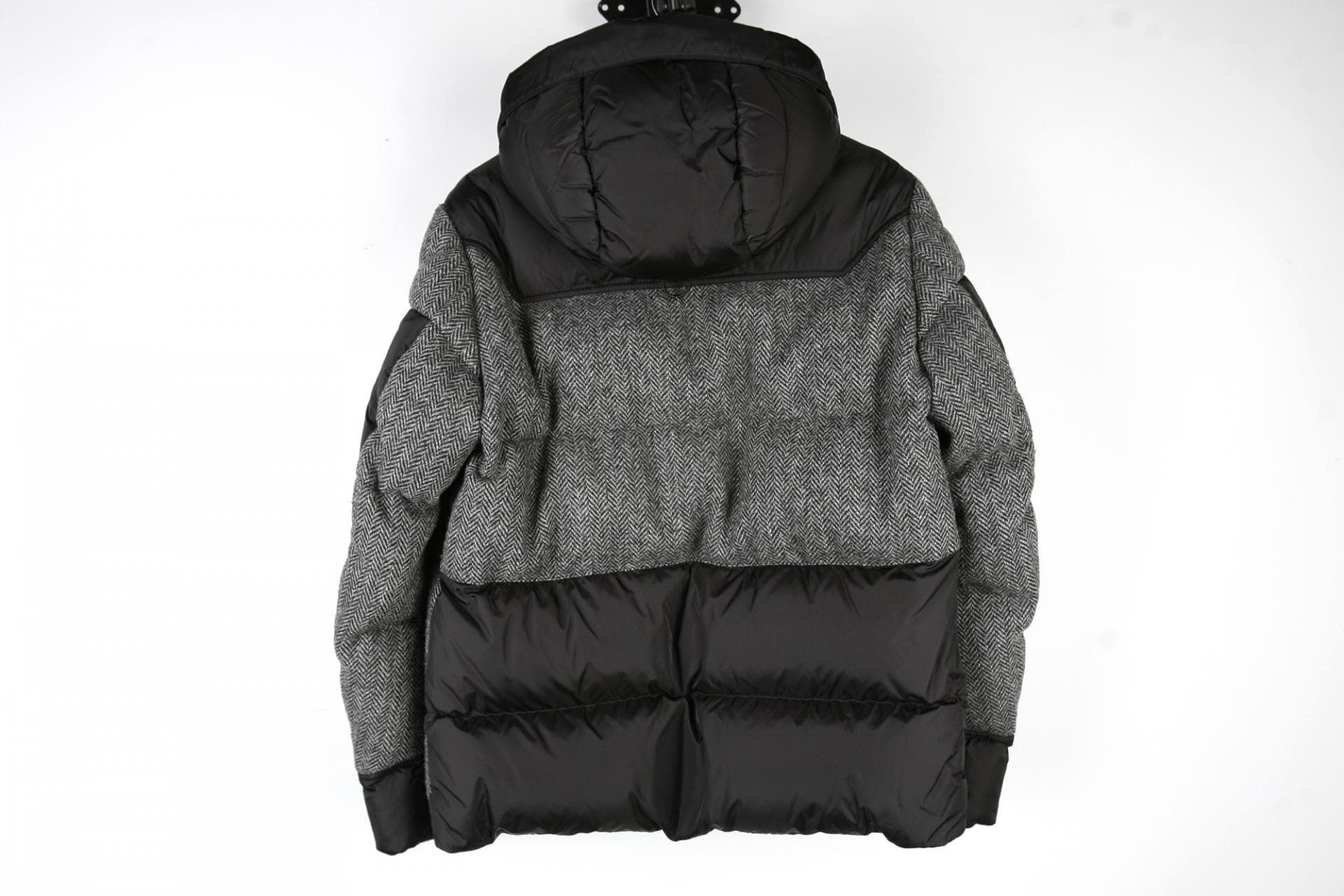 [ MONCLER 몽클레르] ROBERT 다운재킷 상세