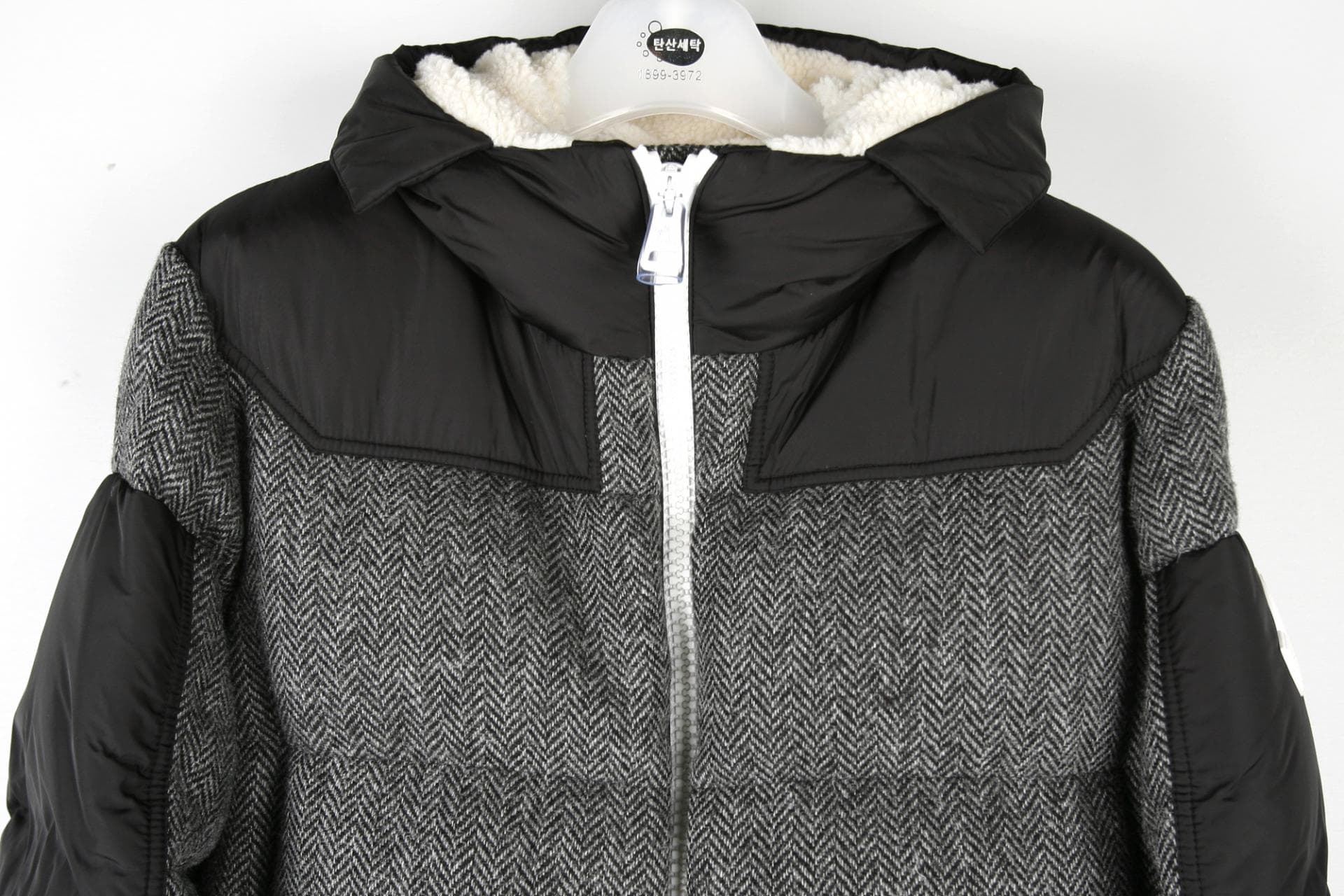 [ MONCLER 몽클레르] ROBERT 다운재킷 상세