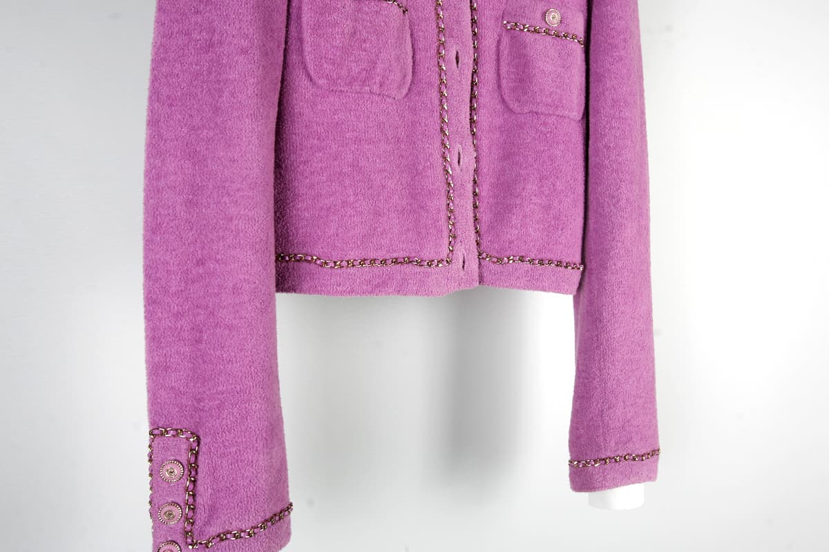 [Chanel 샤넬]더블포켓 라운드넥 체인 장식 여성 가디건 상세