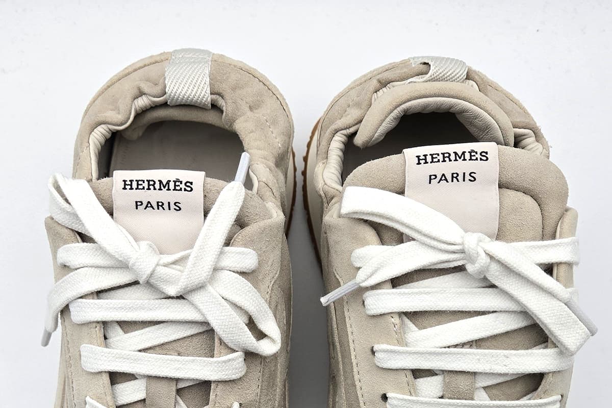 [ Hermès 에르메스]스웨이드 제트 스니커즈 상세