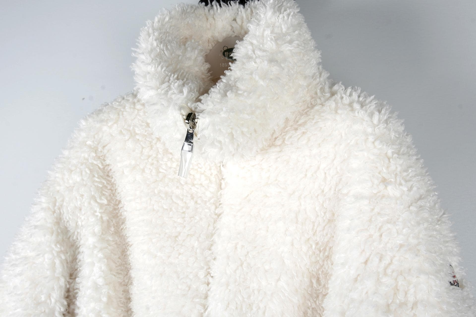 [MONCLER 몽클레르] 블론빌 리버서블 재킷 상세