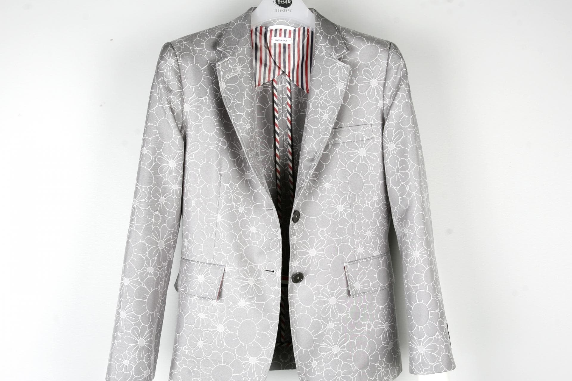 [Thom Browne 톰브라운]그레이 실크 플로럴 패턴 블레이저 재킷