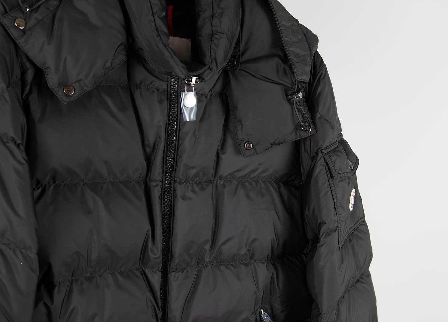 [MONCLER 몽클레르] 몽클레르 마야 패딩 자켓 상세