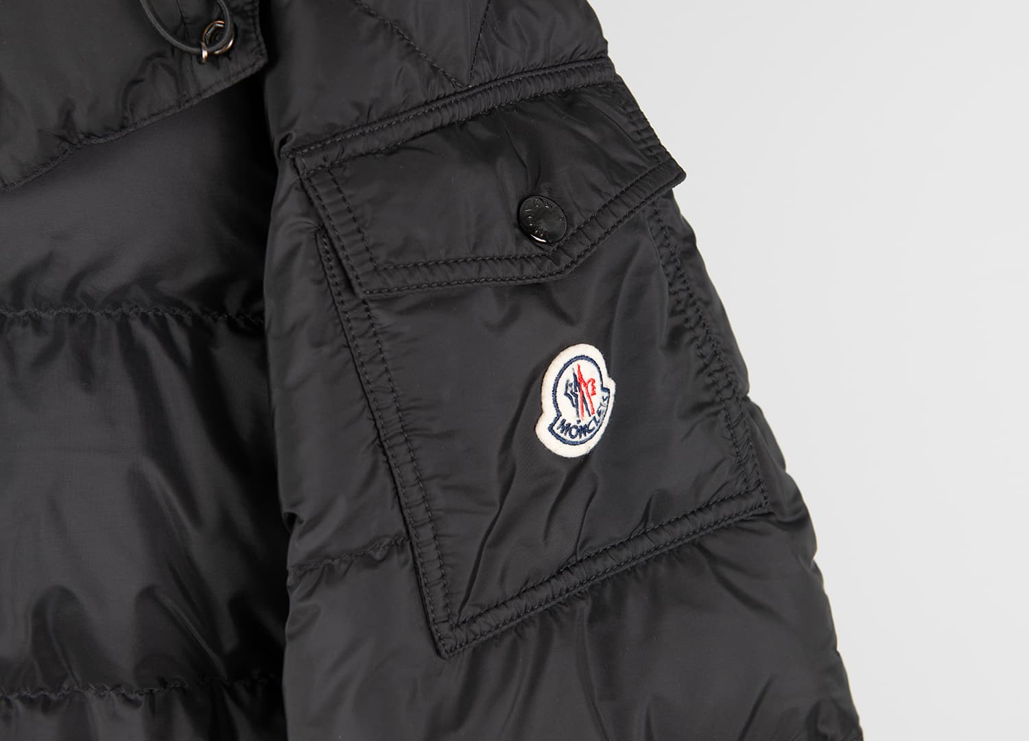 [MONCLER 몽클레르] 몽클레르 마야 패딩 자켓 상세