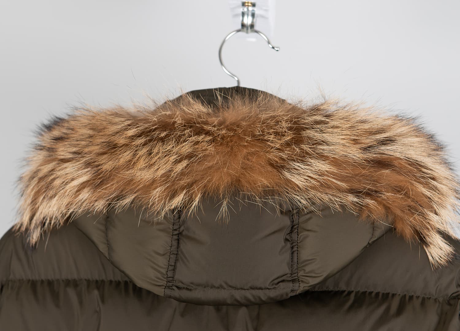 [MONCLER 몽클레르] 클루니 구스다운 패딩 상세