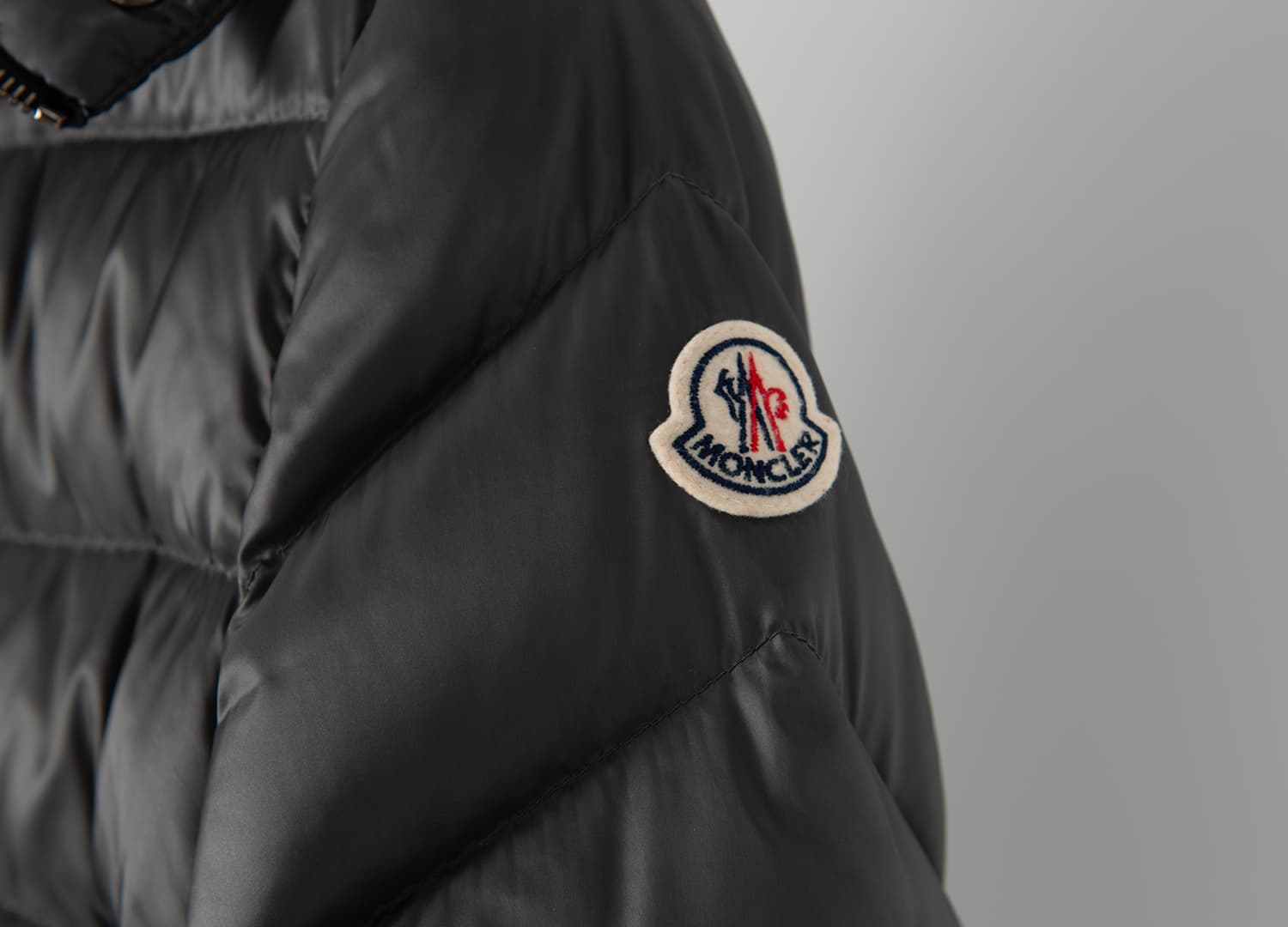 [MONCLER 몽클레르] boed 구스다운 패딩 상세