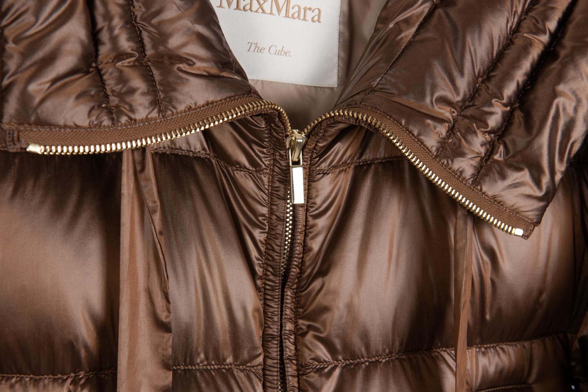 [Max Mara 막스 마라] 더큐브 세이아 퀄티드 푸퍼 재킷 상세