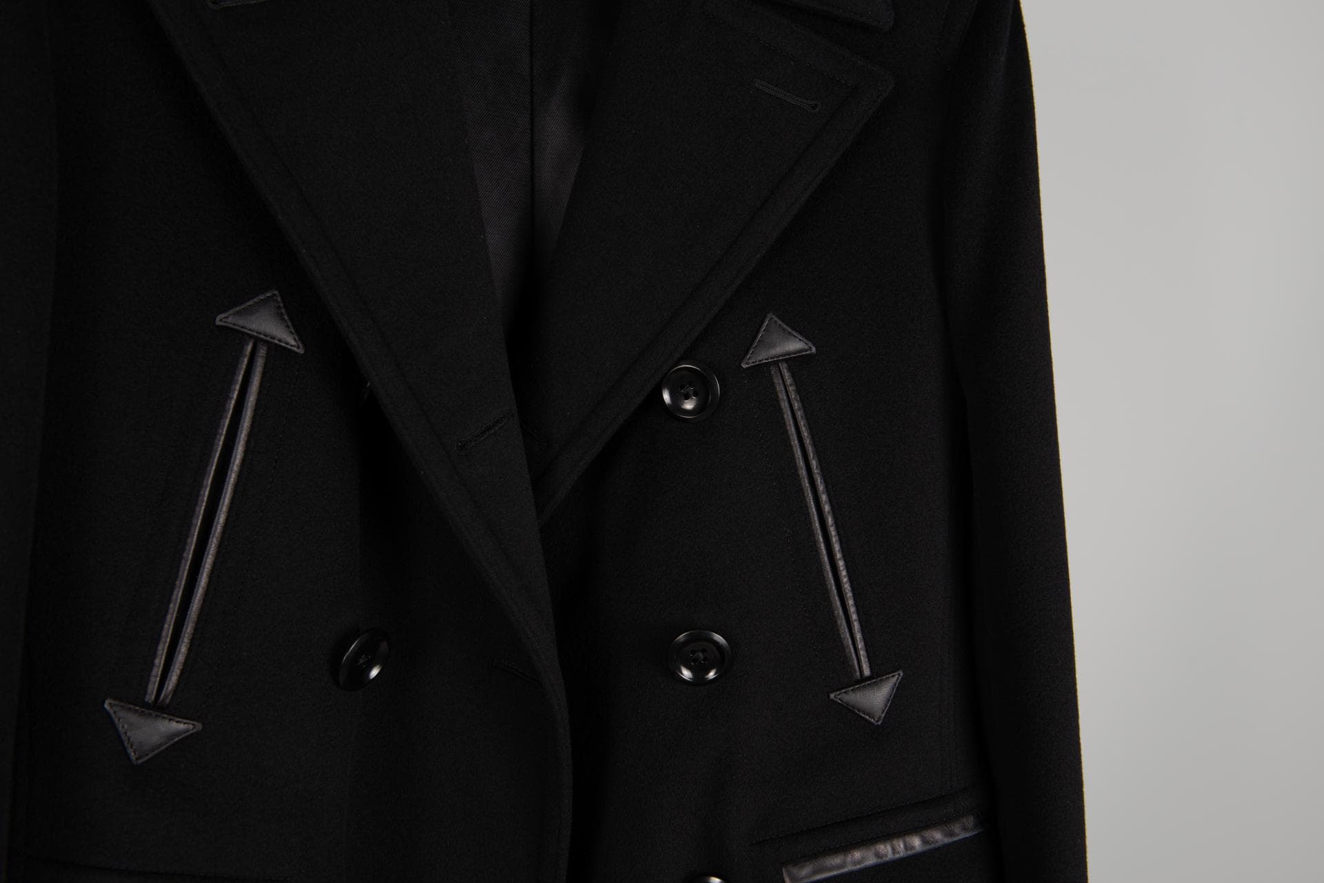 [TOMFORD 톰포드] NAVY 피코트 상세