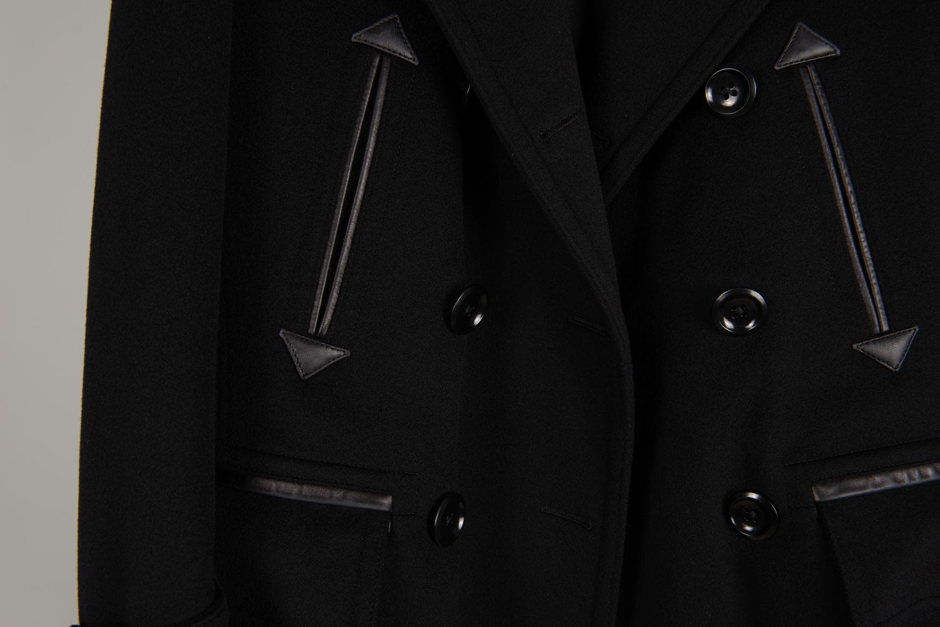 [TOMFORD 톰포드] NAVY 피코트 상세