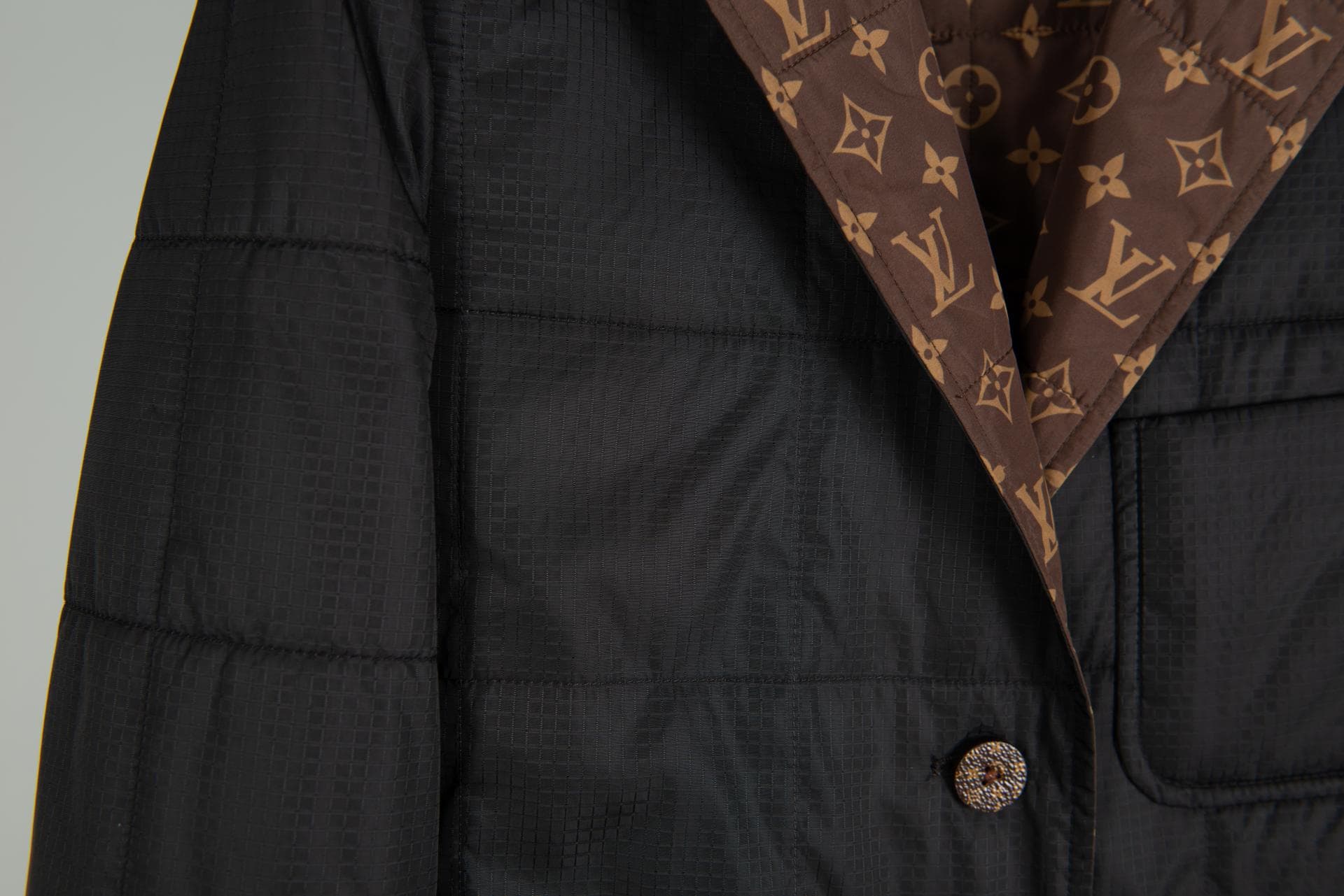 [Louis vuitton 루이비통] 필로우 푸퍼 패딩 블레이저 자켓 상세