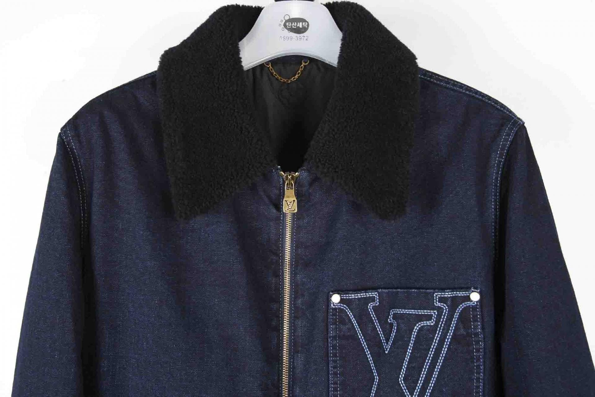[Louis vuitton 루이비통] 윈터리 워크웨어 데님 재킷 상세