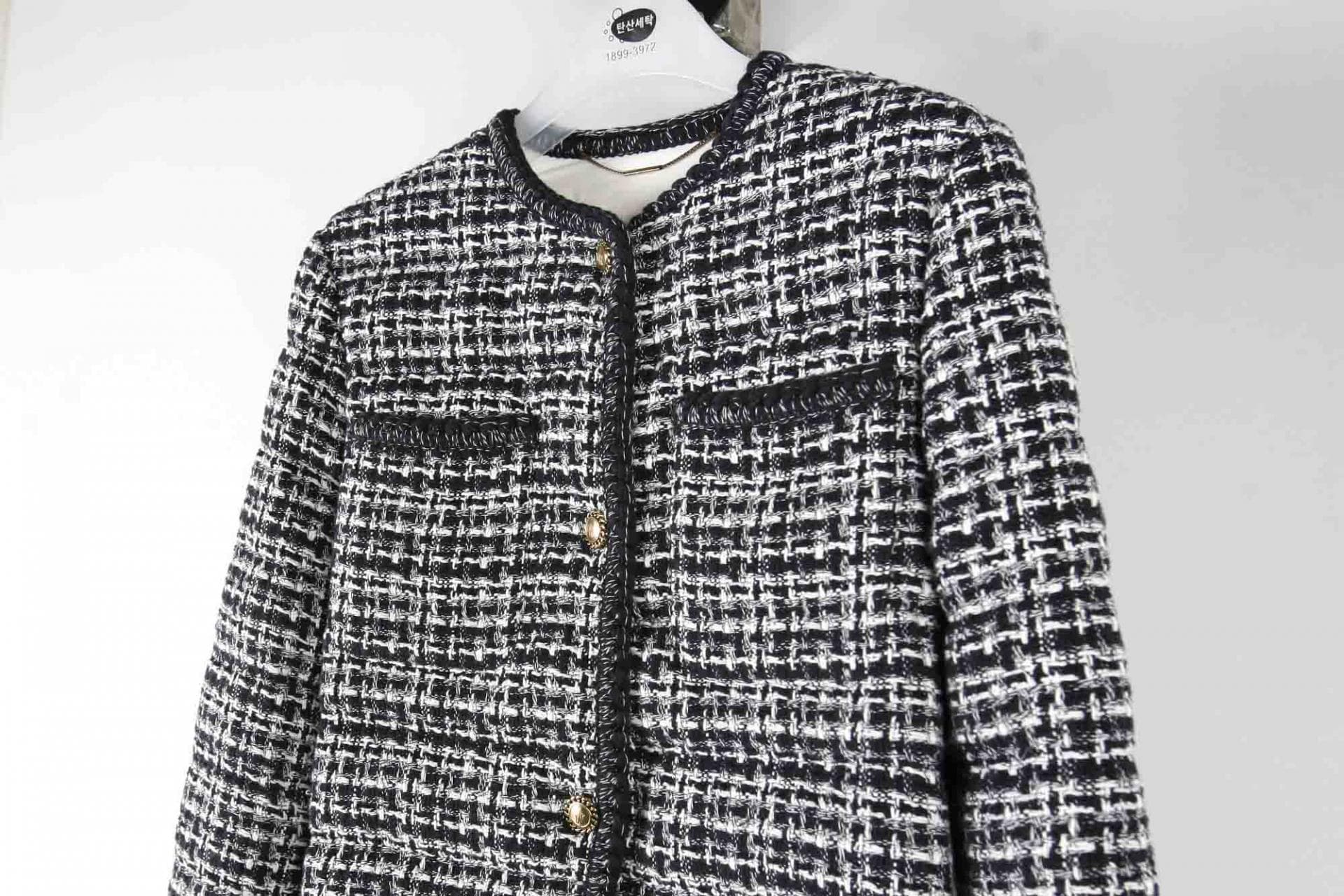 [MONCLER 몽클레르] 엘리아드쇼트다운자켓 상세