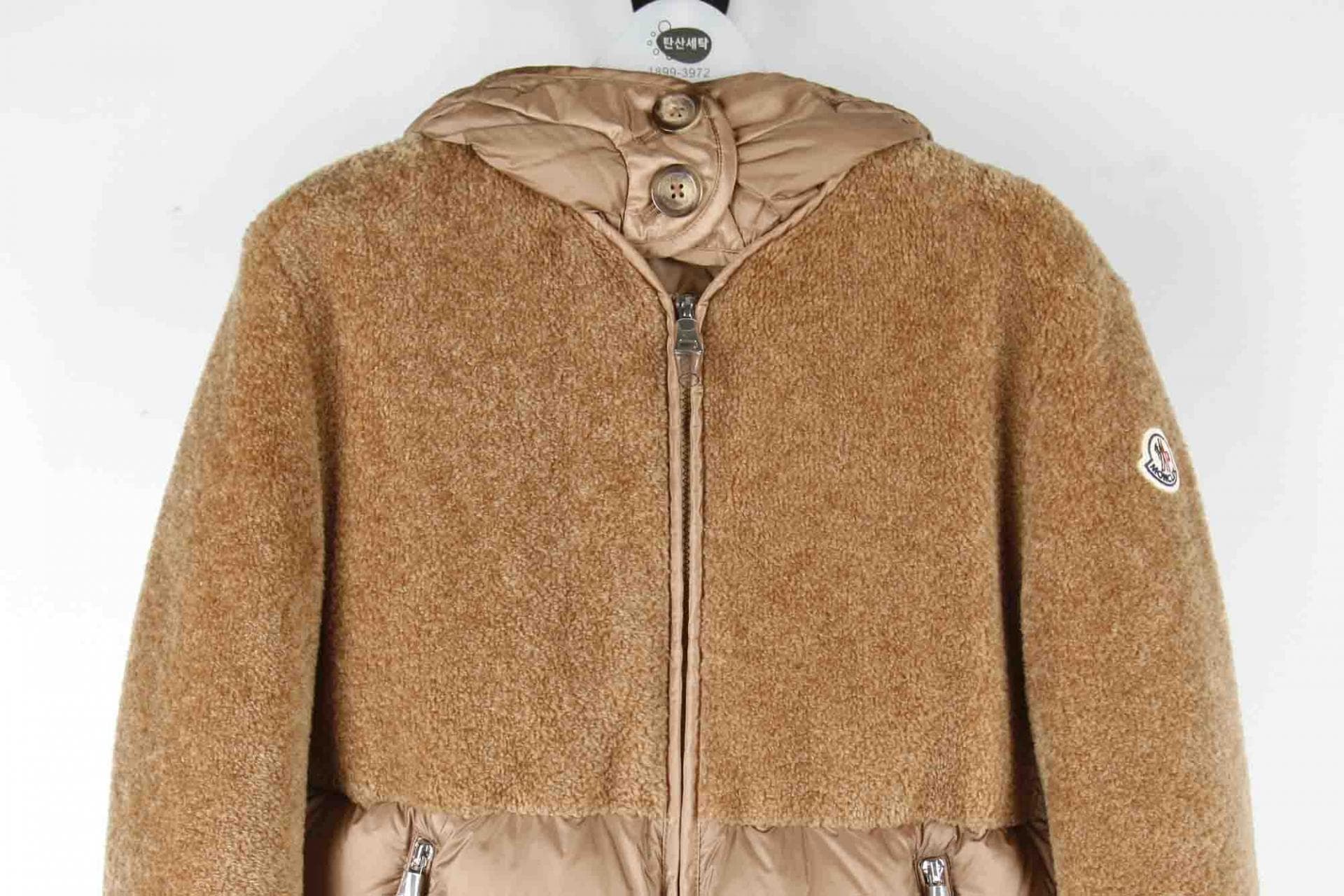 [MONCLER 몽클레르] 마네테디콤보푸퍼자켓 상세