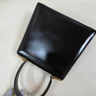 [FERRAGAMO 페레가모] 크리에이션 가방 염색 상세