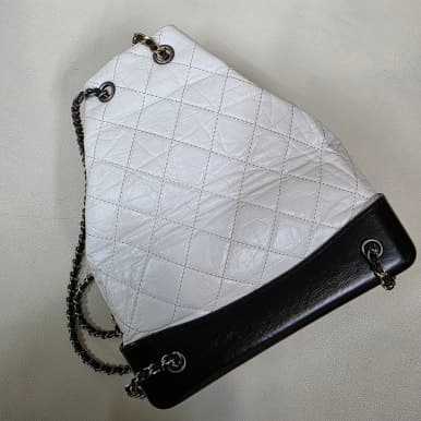 [CHANEL 샤넬] 버킷백 케어 상세