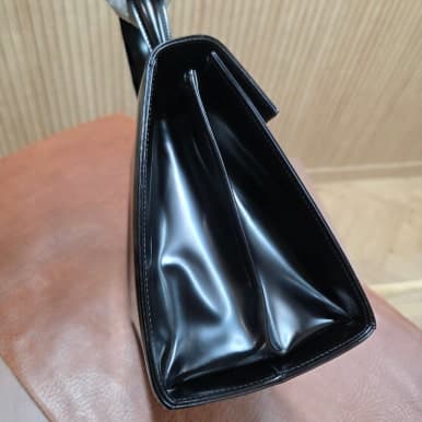 [FERRAGAMO 페레가모] 크리에이션 토트백 수선  상세