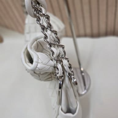 [CHANEL 샤넬] 리빙백 변색 및 가죽 까짐 염색 수선 후기 상세