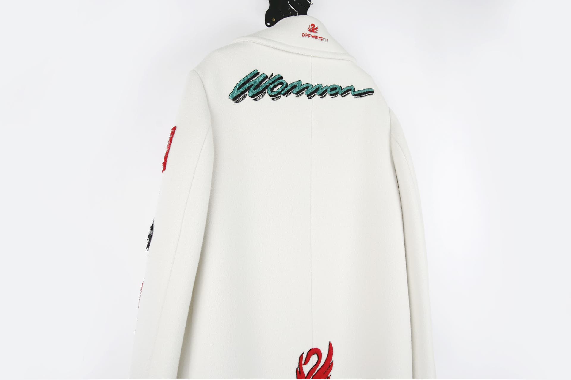 [OFF-WHITE 오프 화이트] 장식 울 코트 상세