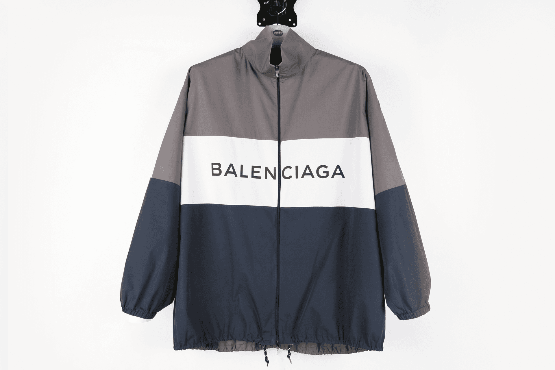 [BALENCIAGA 발렌시아가] 윈드브레이커 점퍼