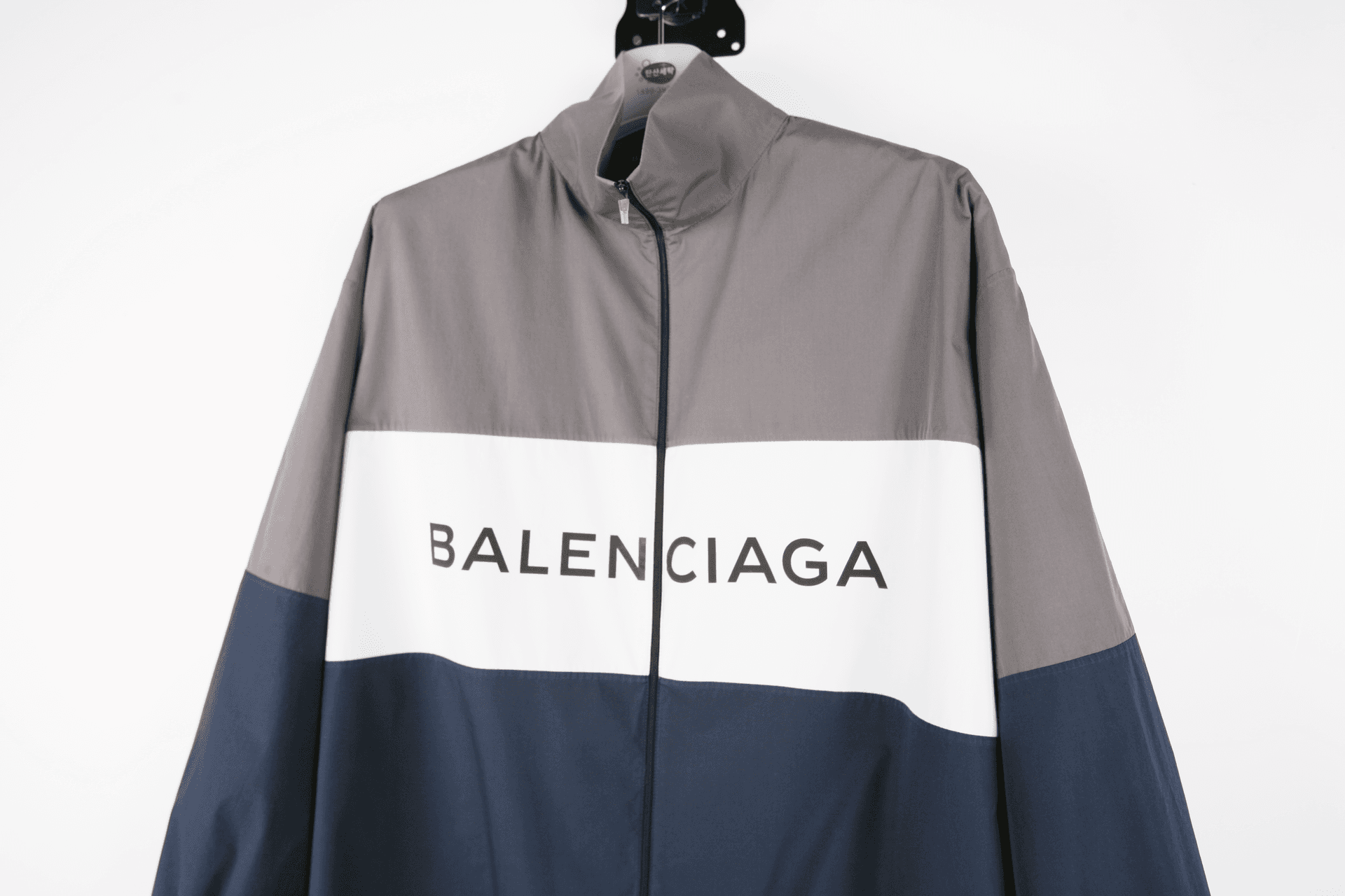 [BALENCIAGA 발렌시아가] 윈드브레이커 점퍼 상세