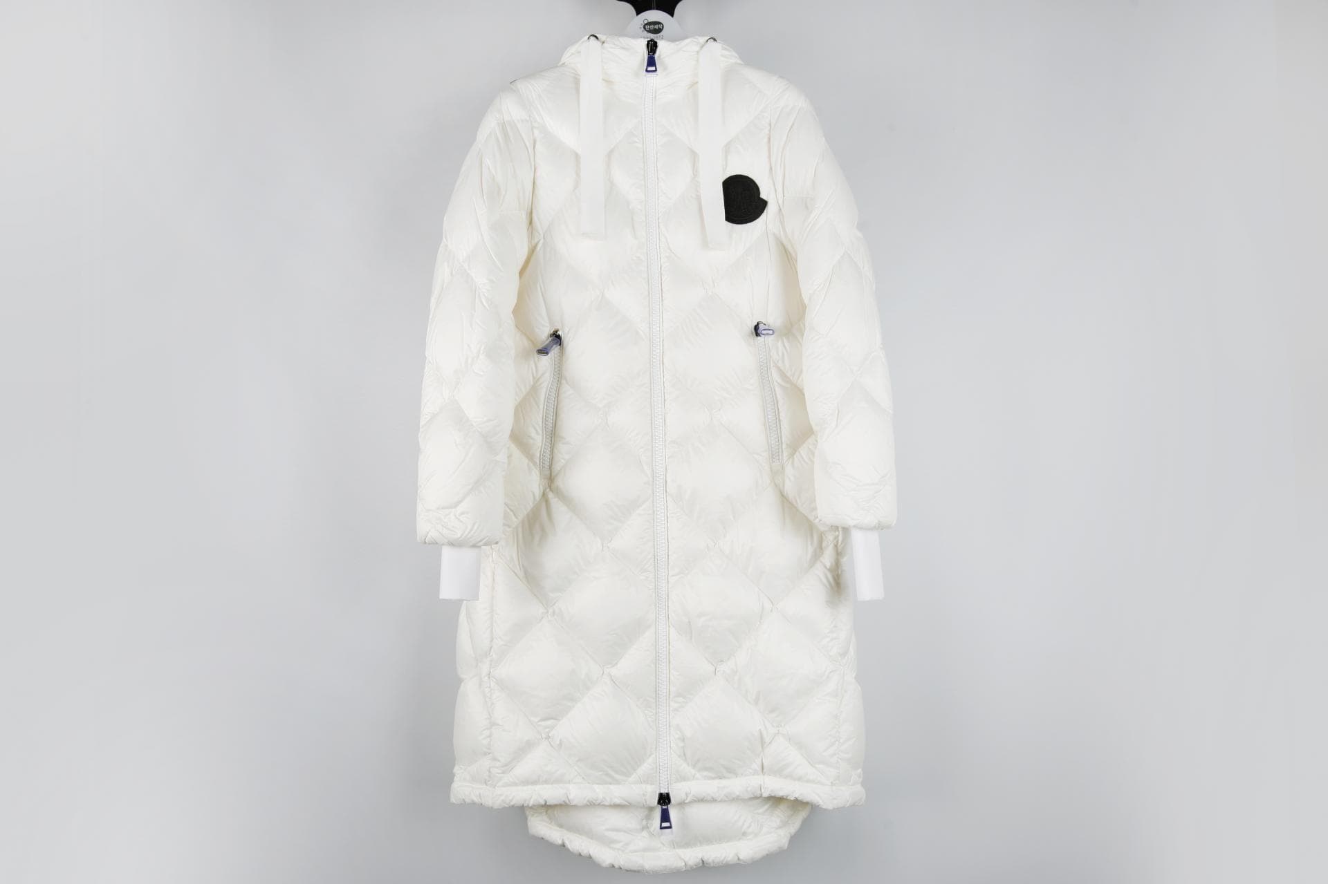 [Moncler 몽클레르] 퀄팅 다운 코트