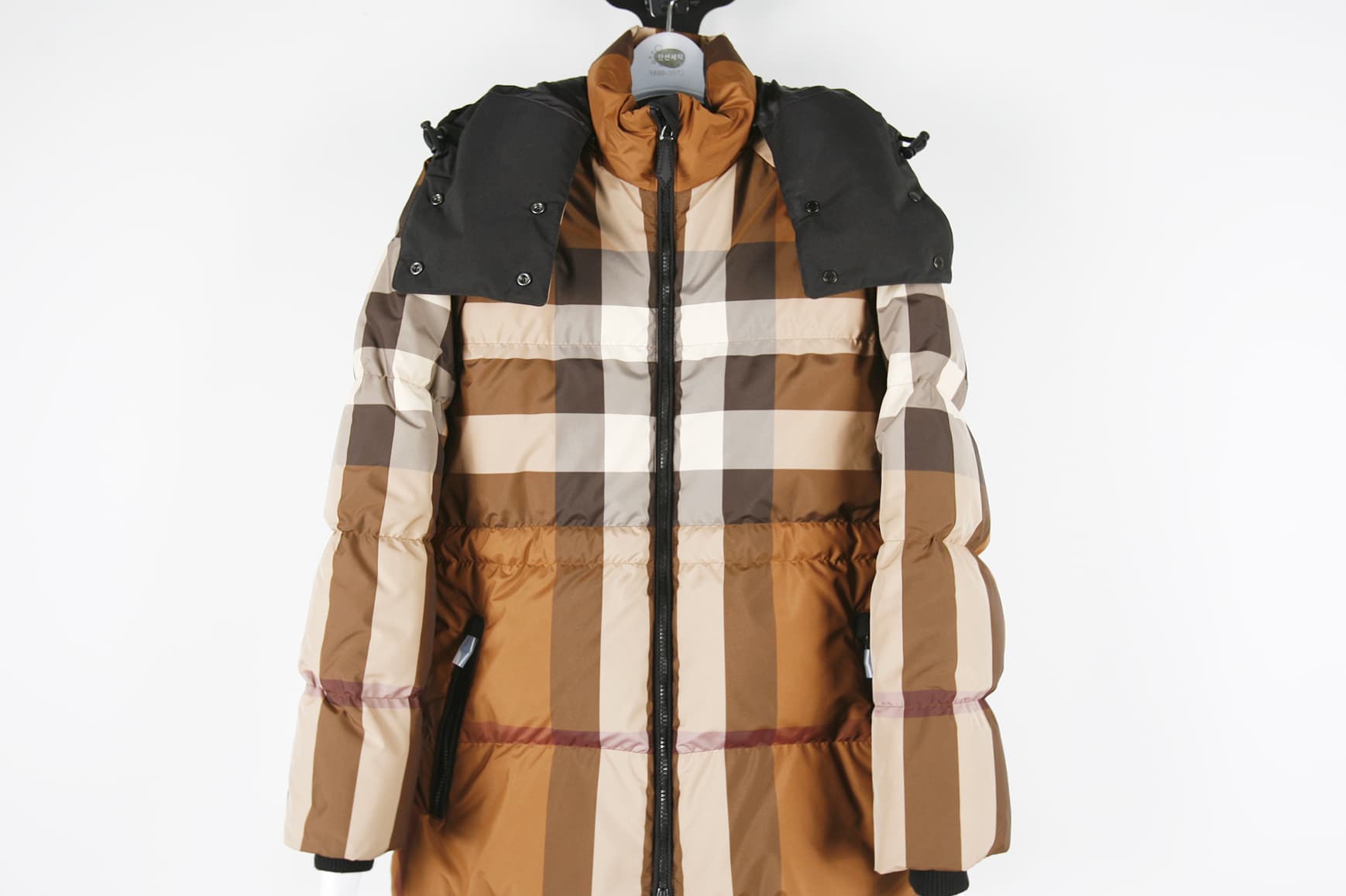 [Burberry 버버리] 다운 자켓 상세